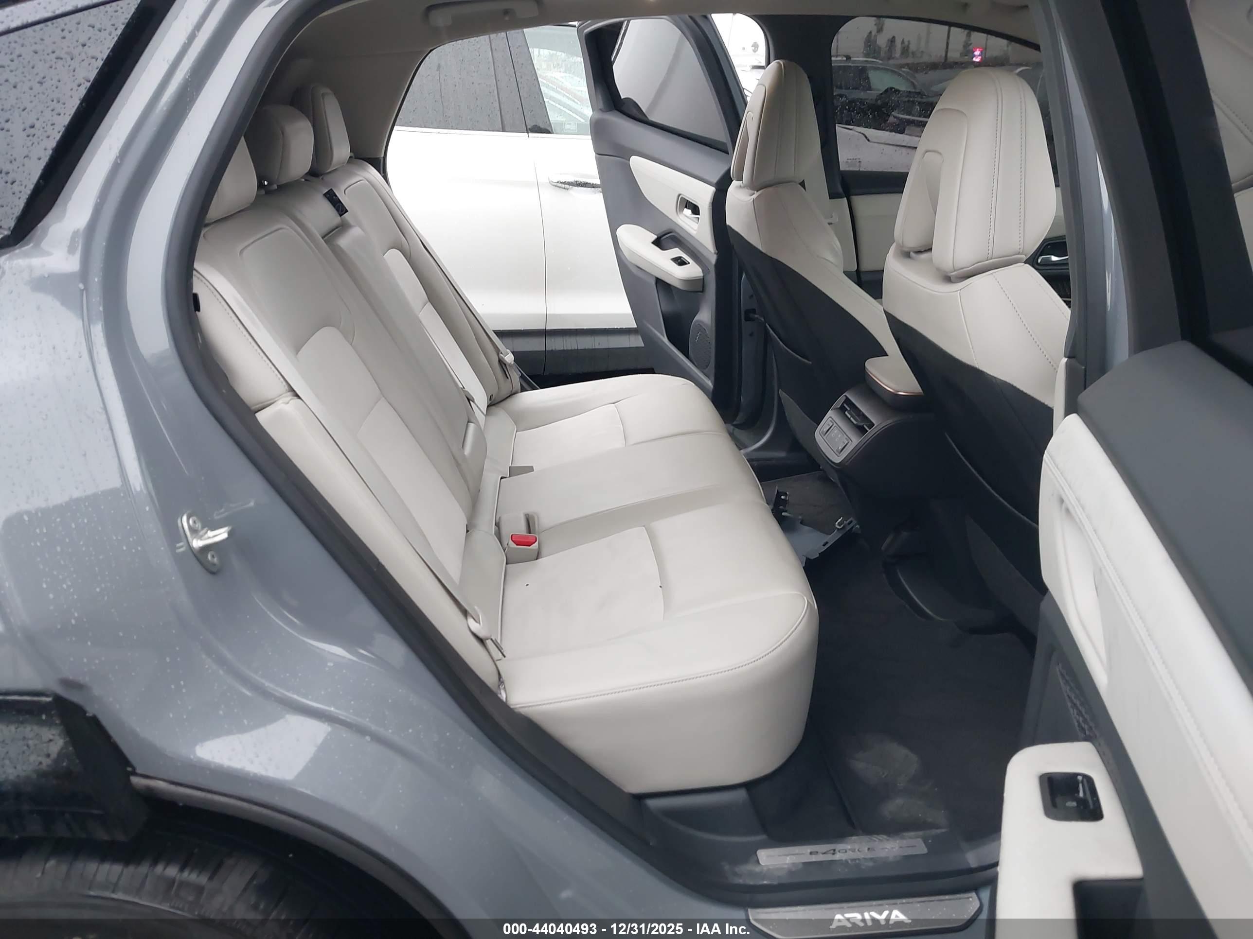 NISSAN ARIYA image 8