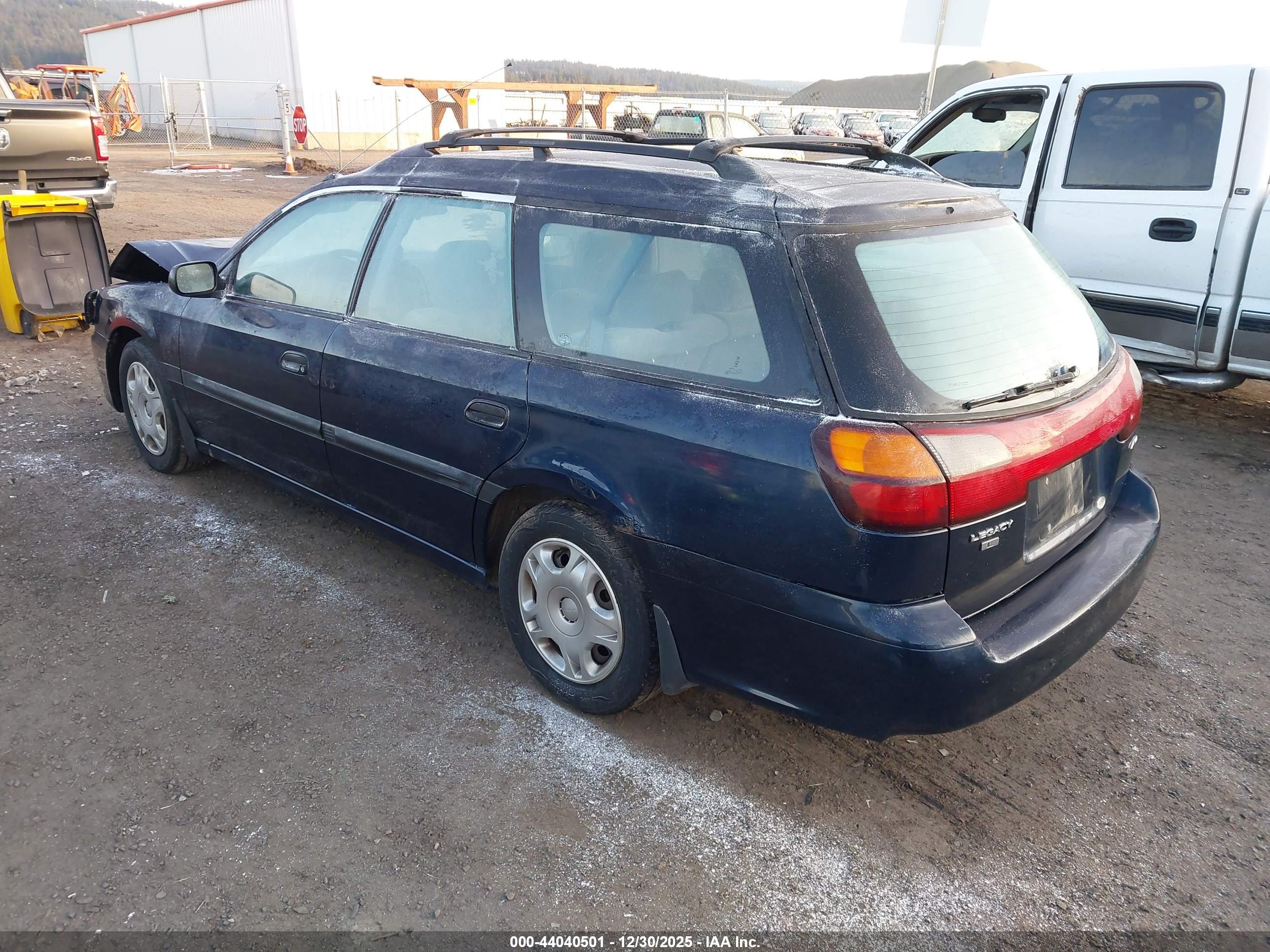 SUBARU LEGACY image 3