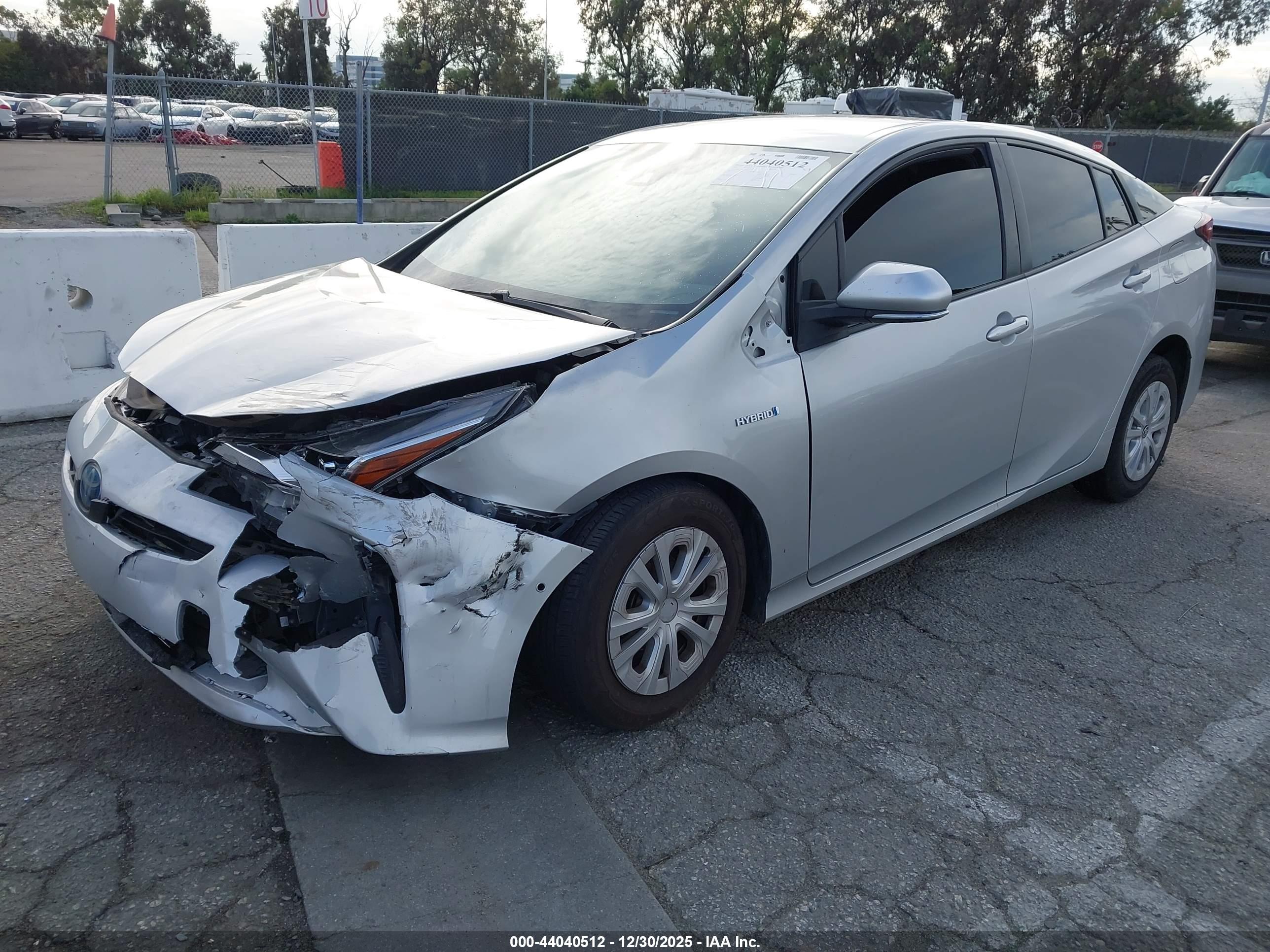 TOYOTA PRIUS image 2
