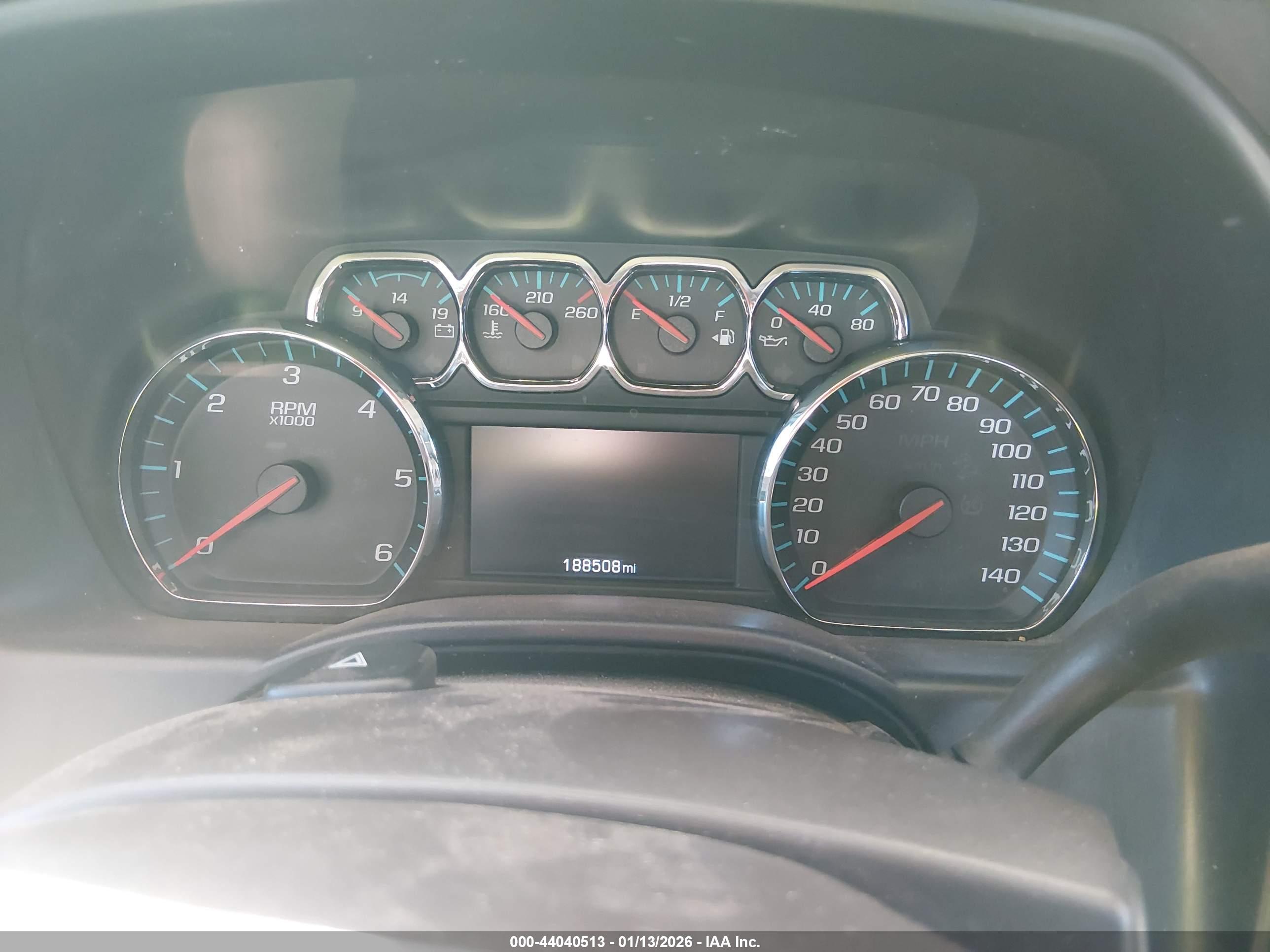 CHEVROLET SILVERADO image 7