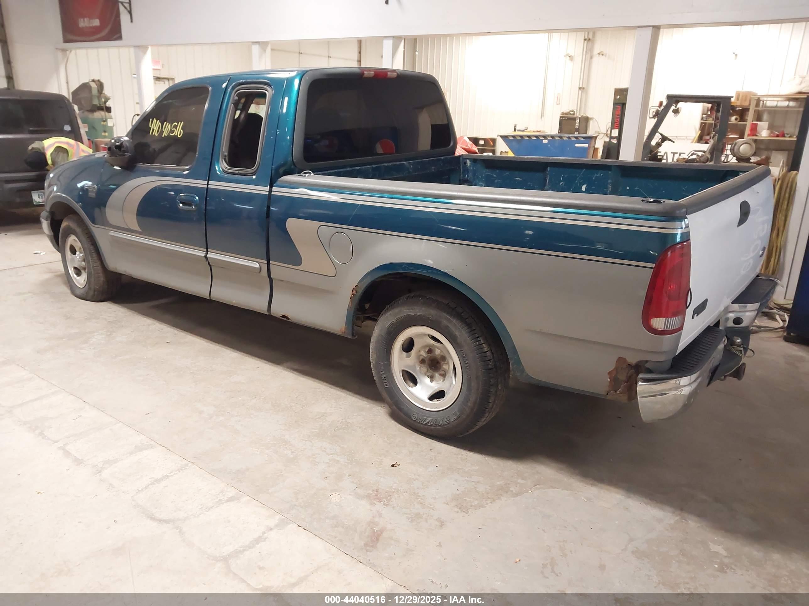 FORD F-150 image 3