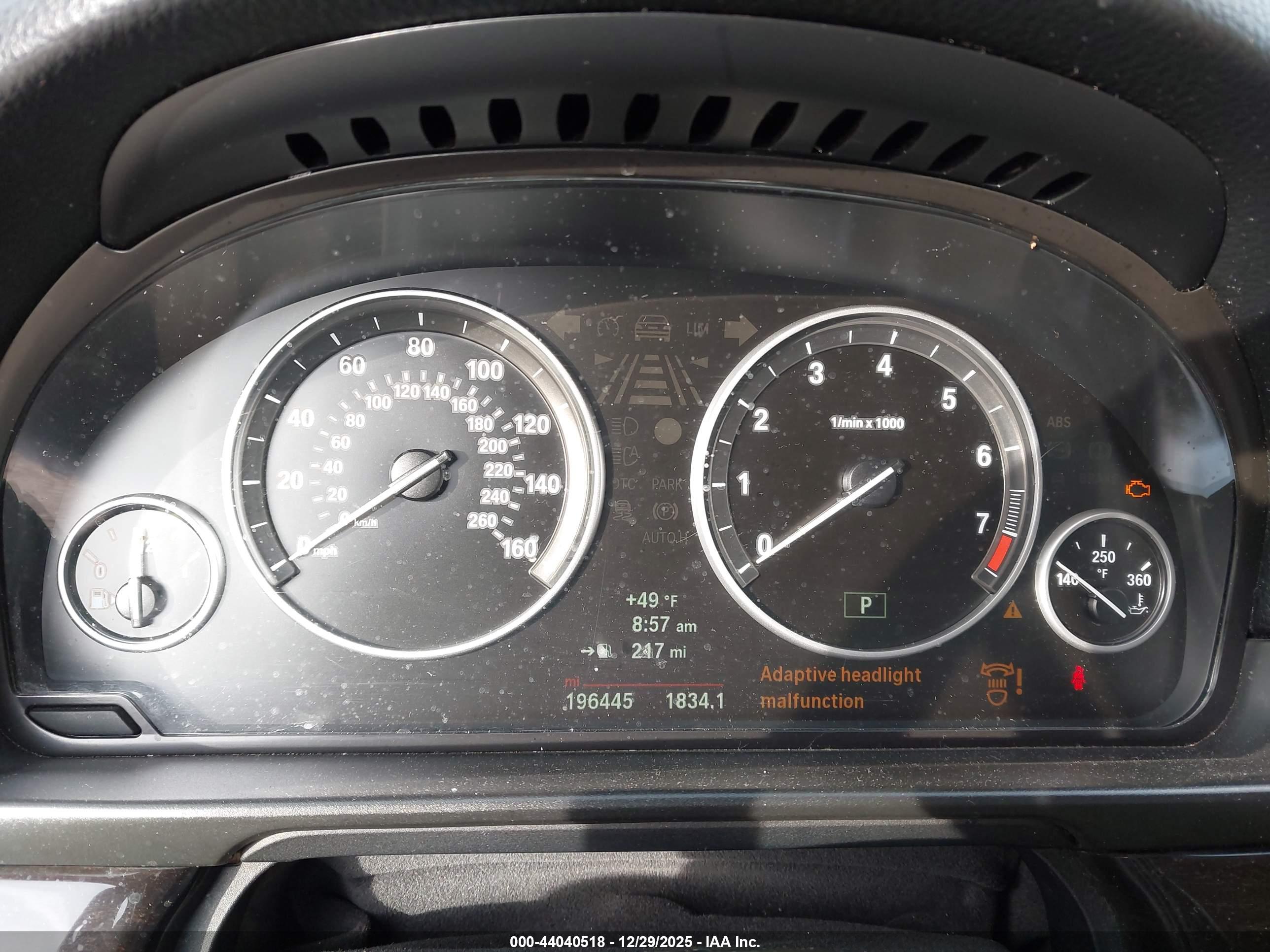 BMW 528I image 7