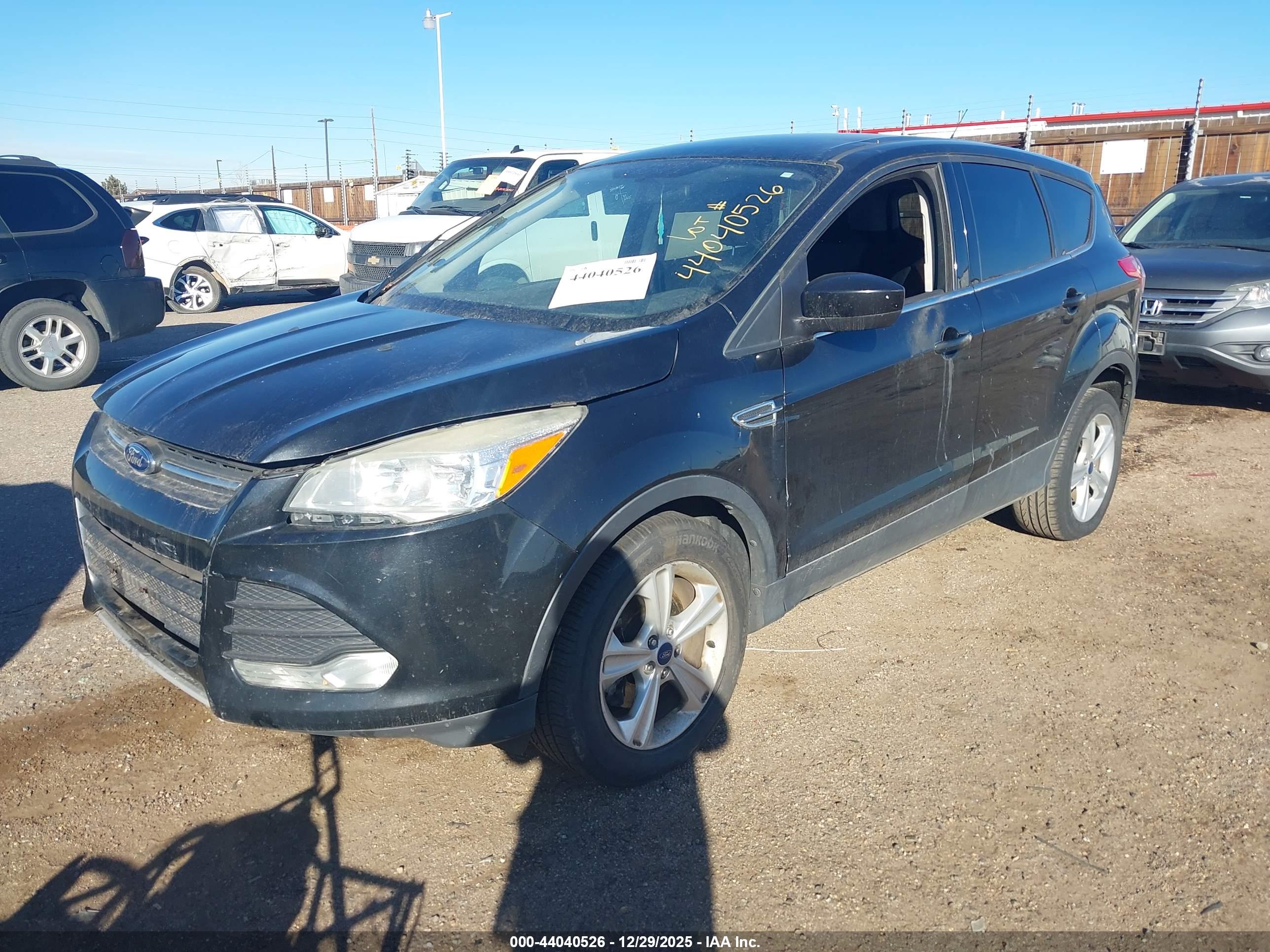 FORD ESCAPE image 2