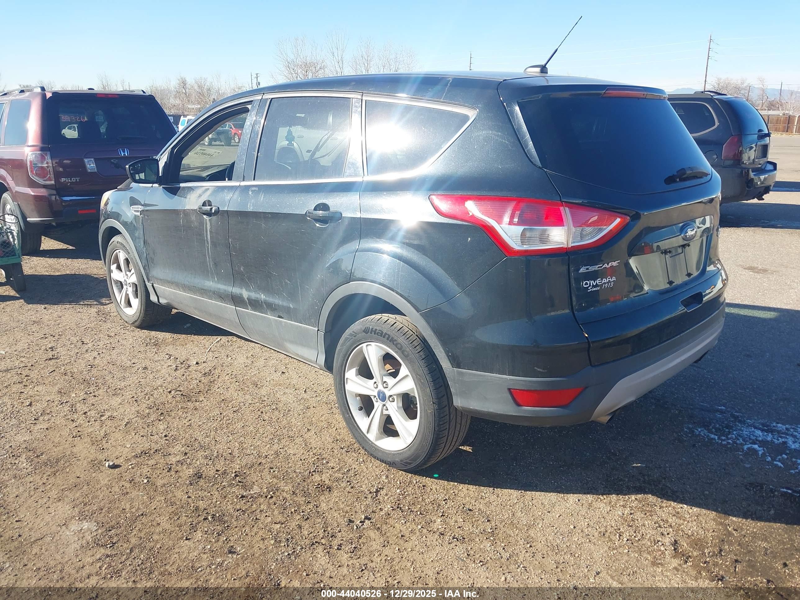 FORD ESCAPE image 3