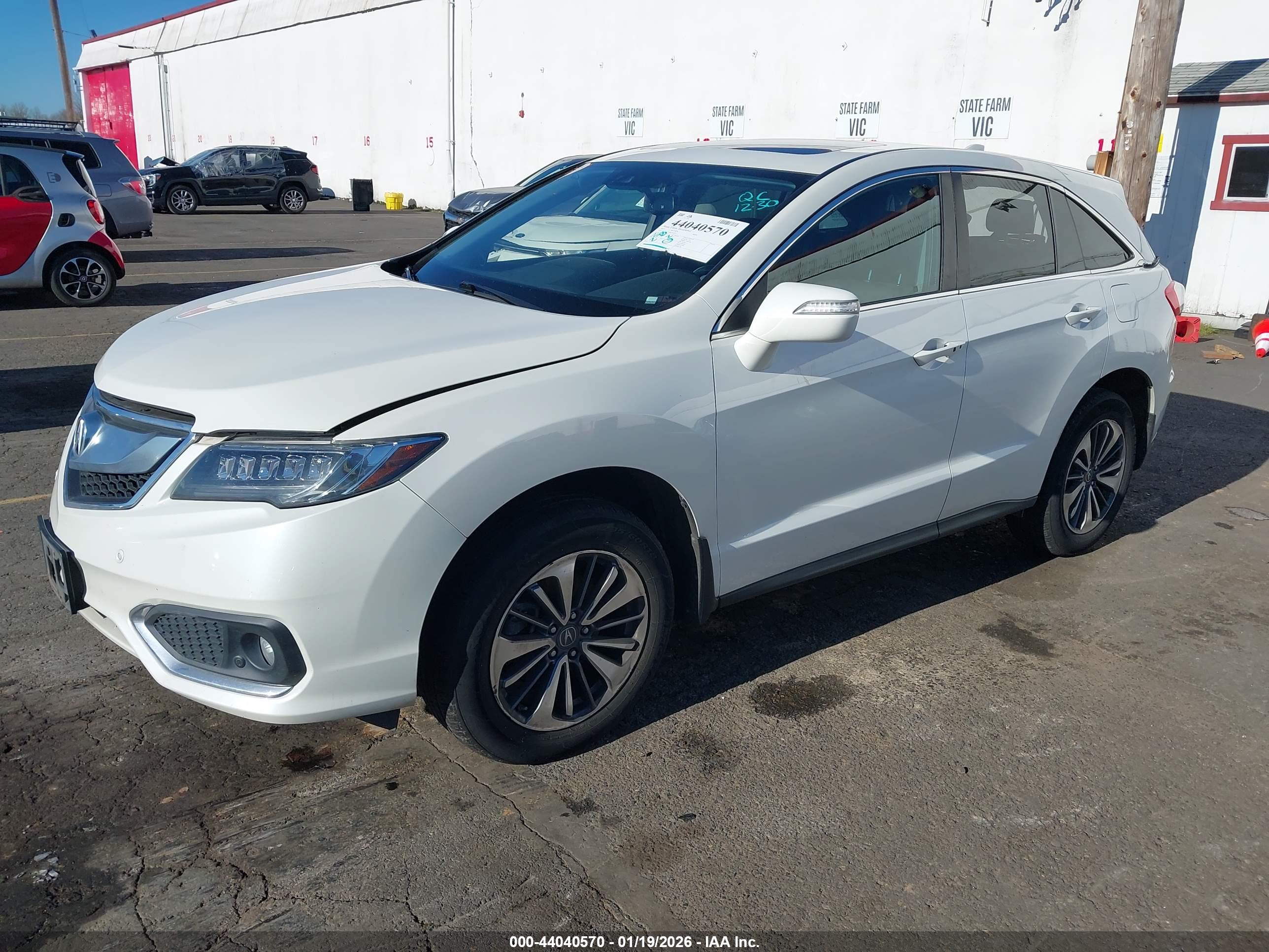 ACURA RDX image 2