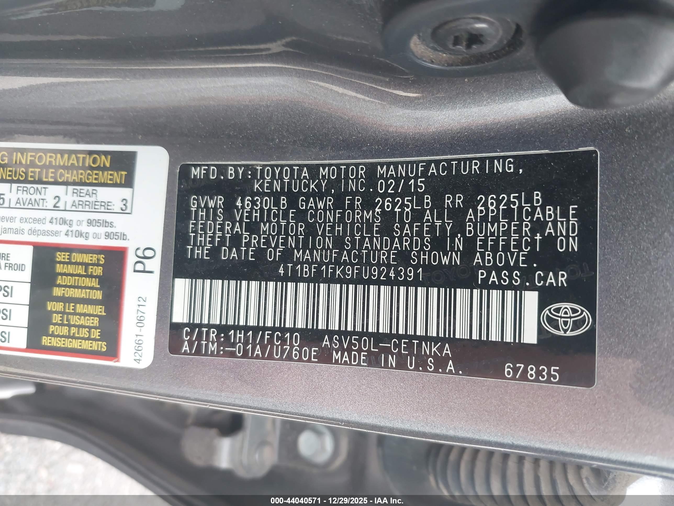 TOYOTA CAMRY image 9