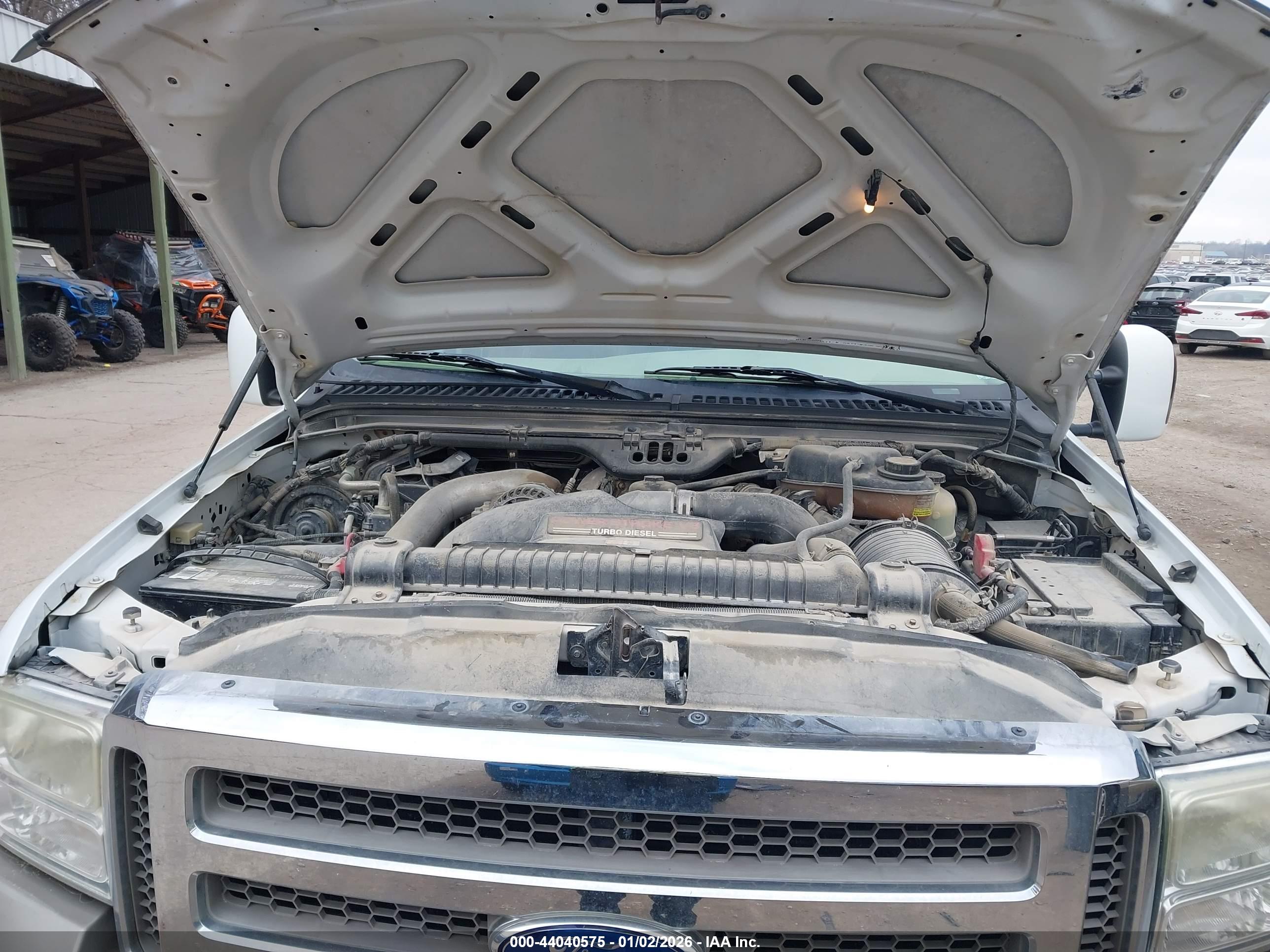 FORD F-250 image 10