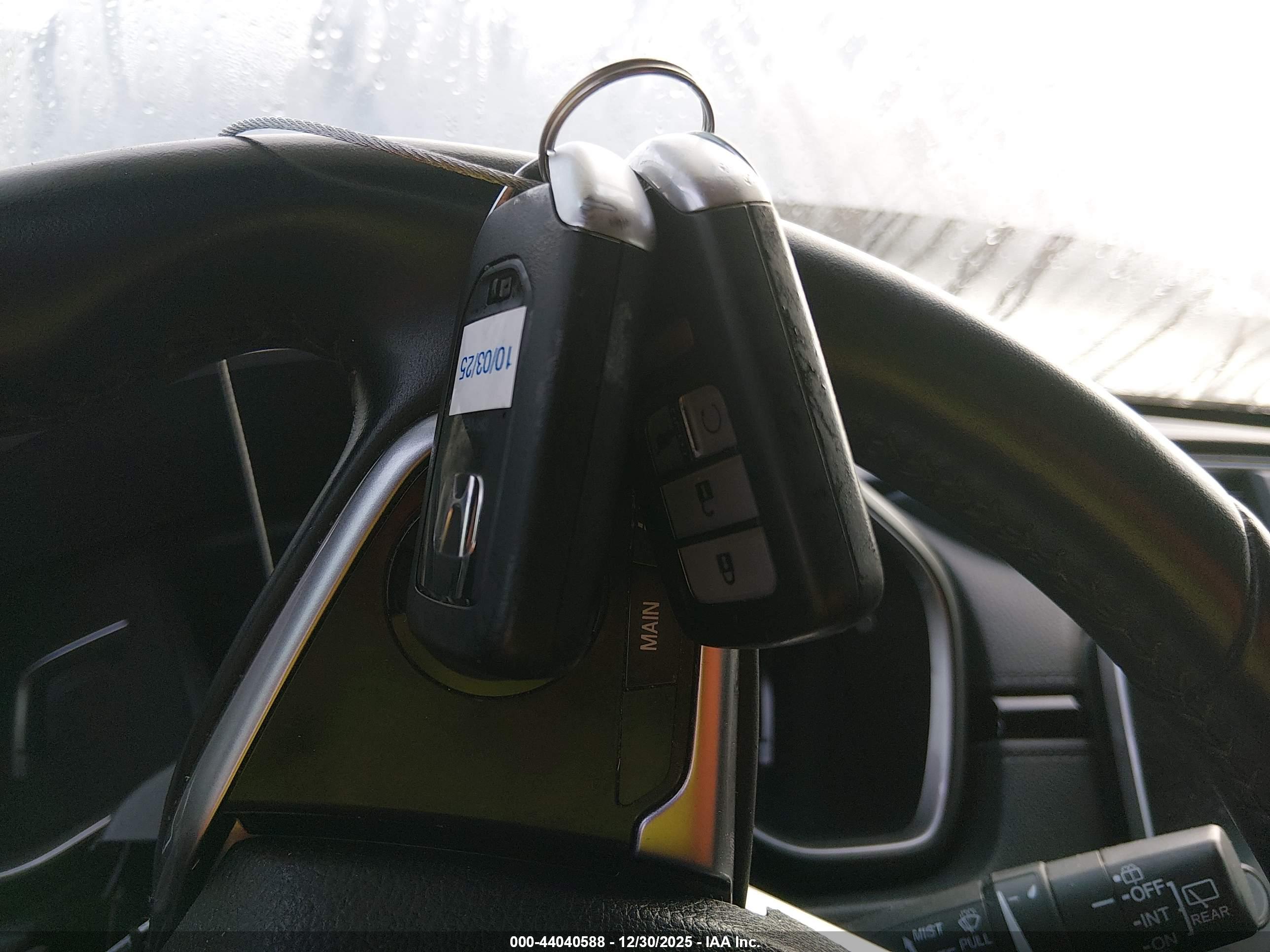 HONDA CR-V image 11