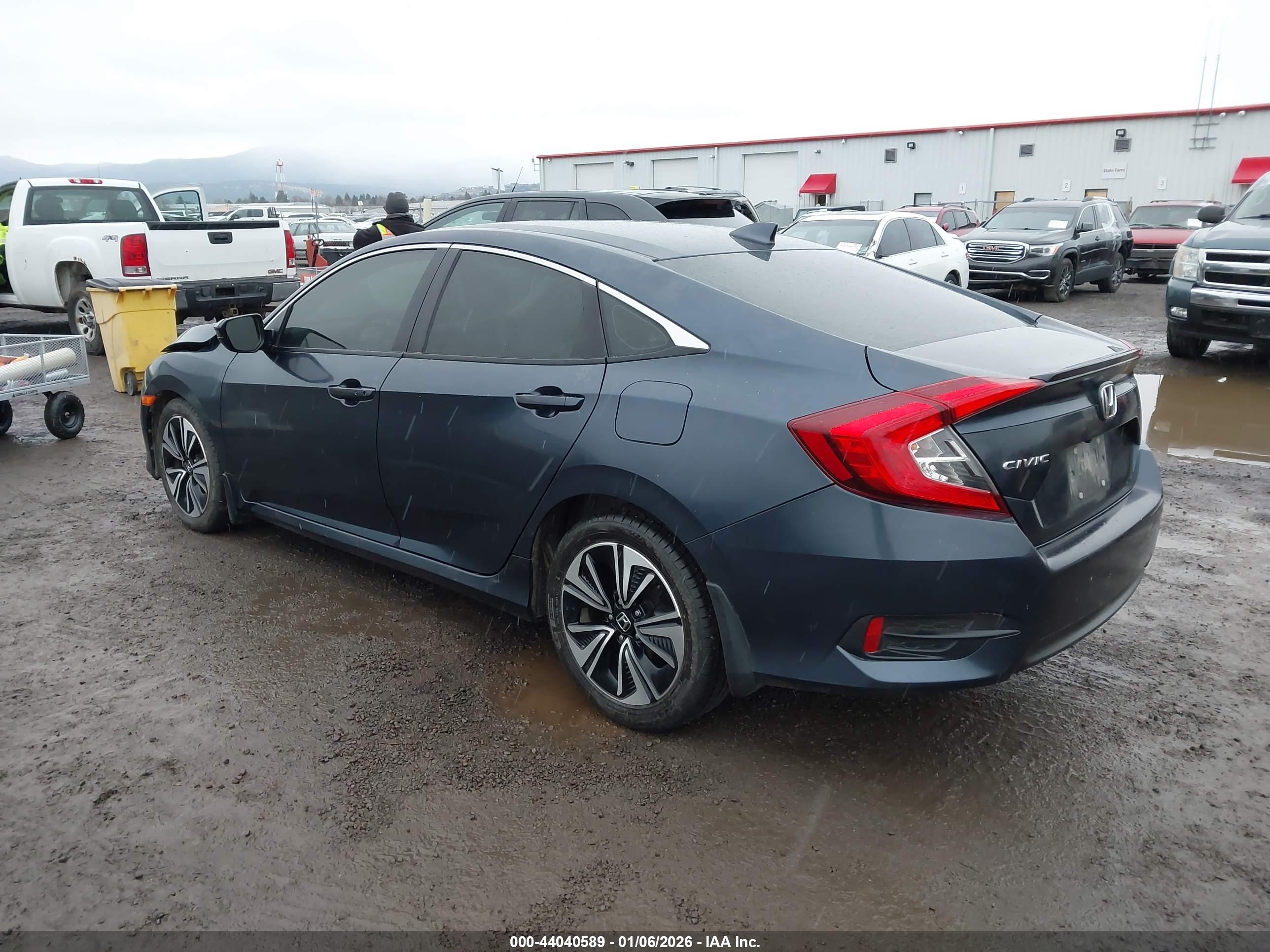 HONDA CIVIC image 3