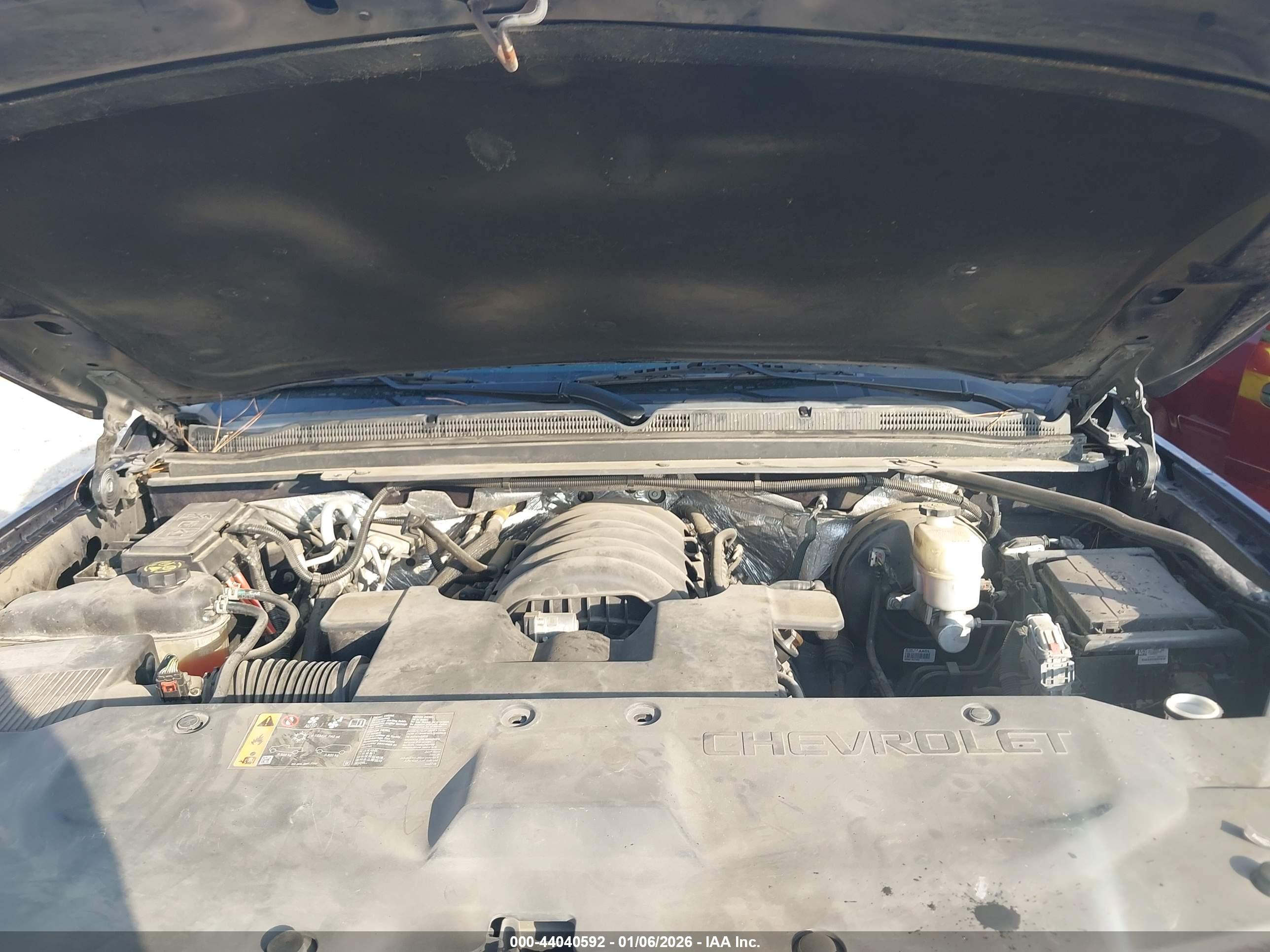 CHEVROLET TAHOE image 10