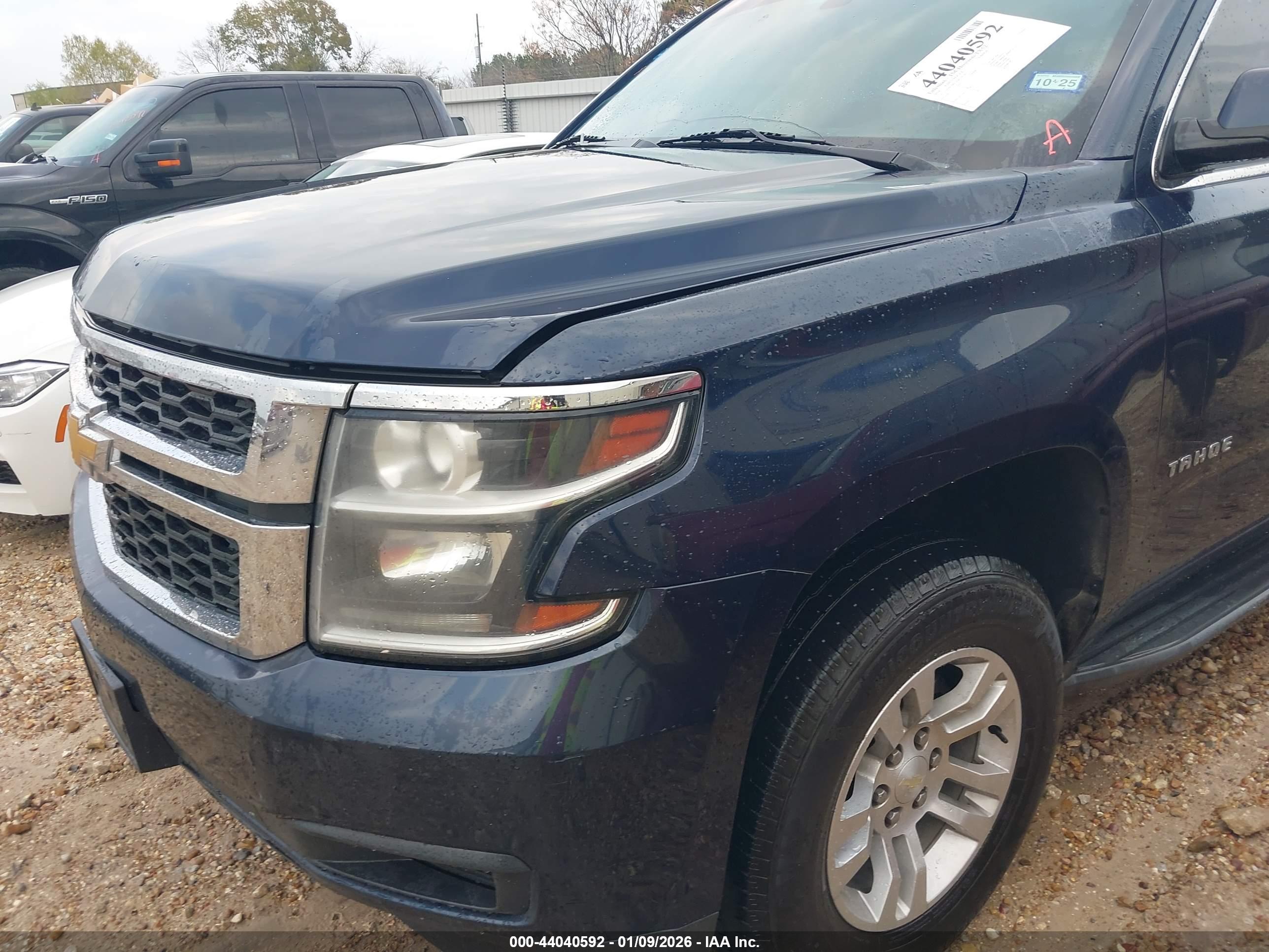 CHEVROLET TAHOE image 6