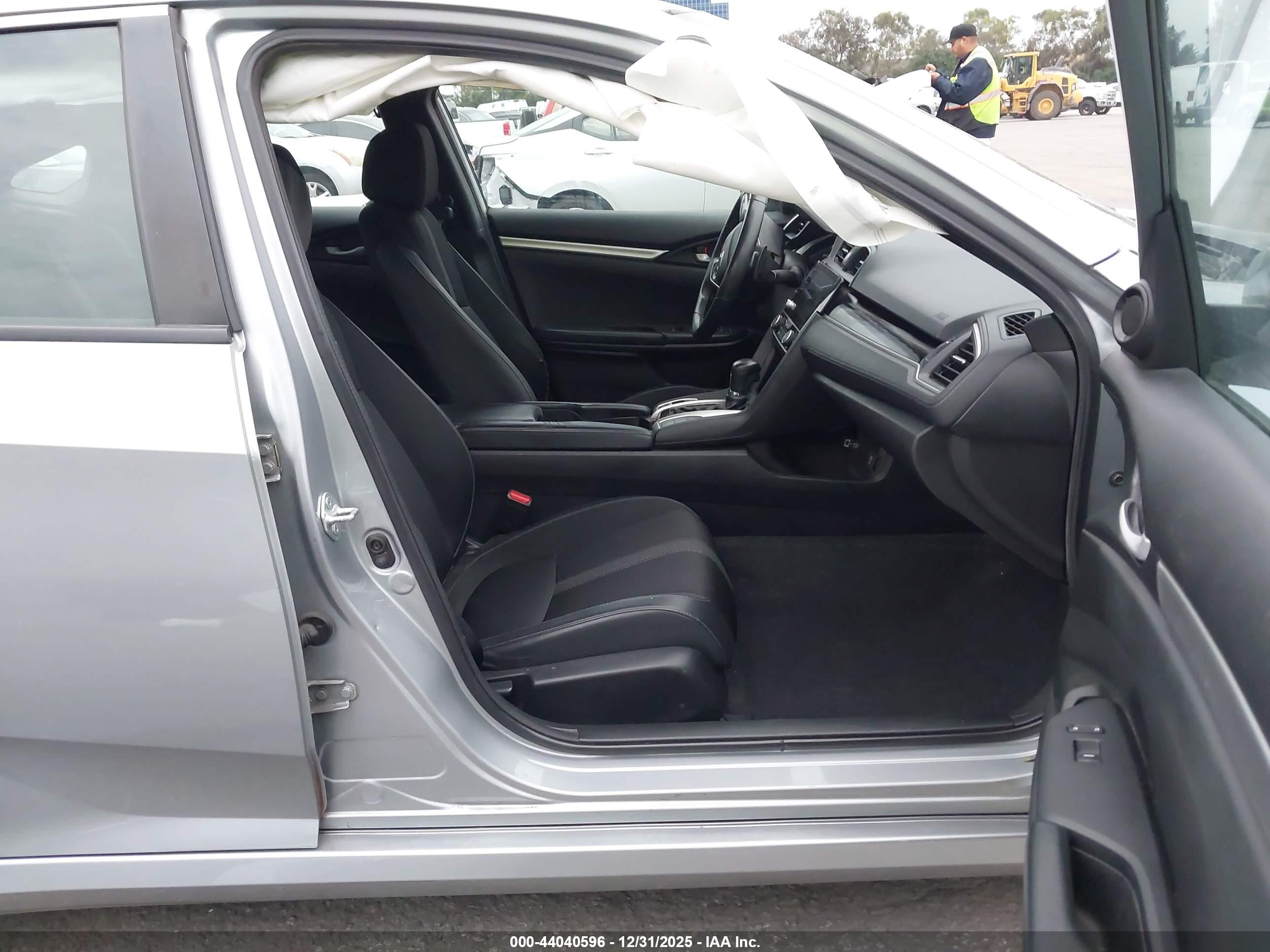HONDA CIVIC image 5
