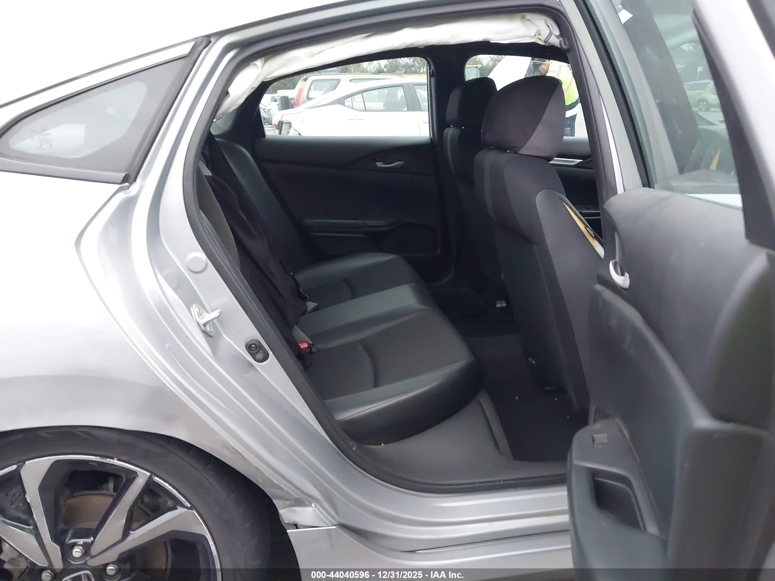 HONDA CIVIC image 8