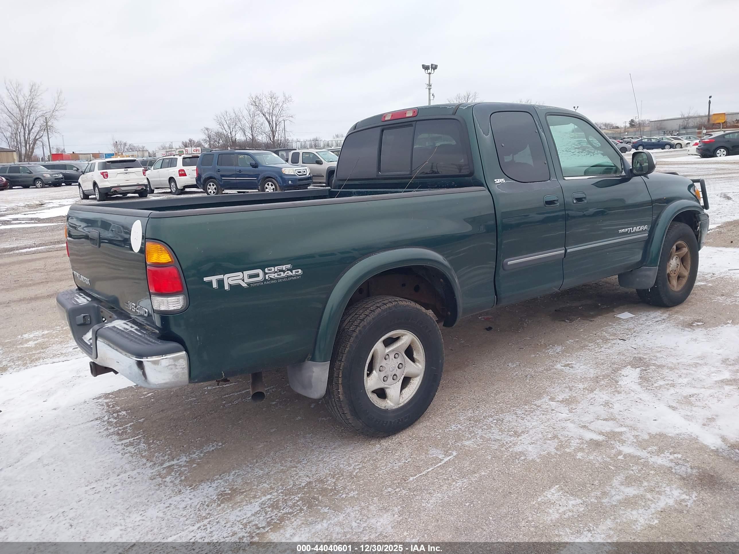 TOYOTA TUNDRA image 4