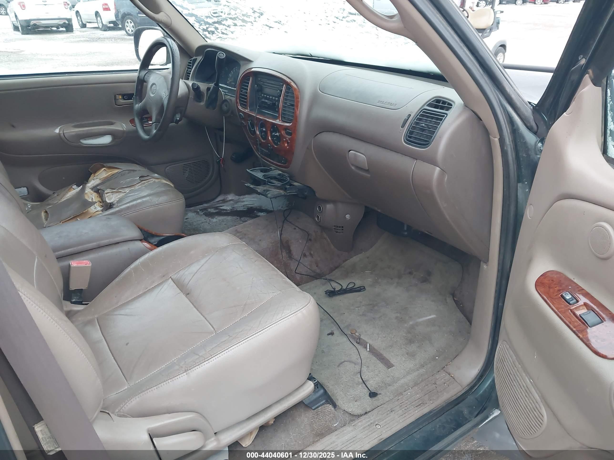 TOYOTA TUNDRA image 5