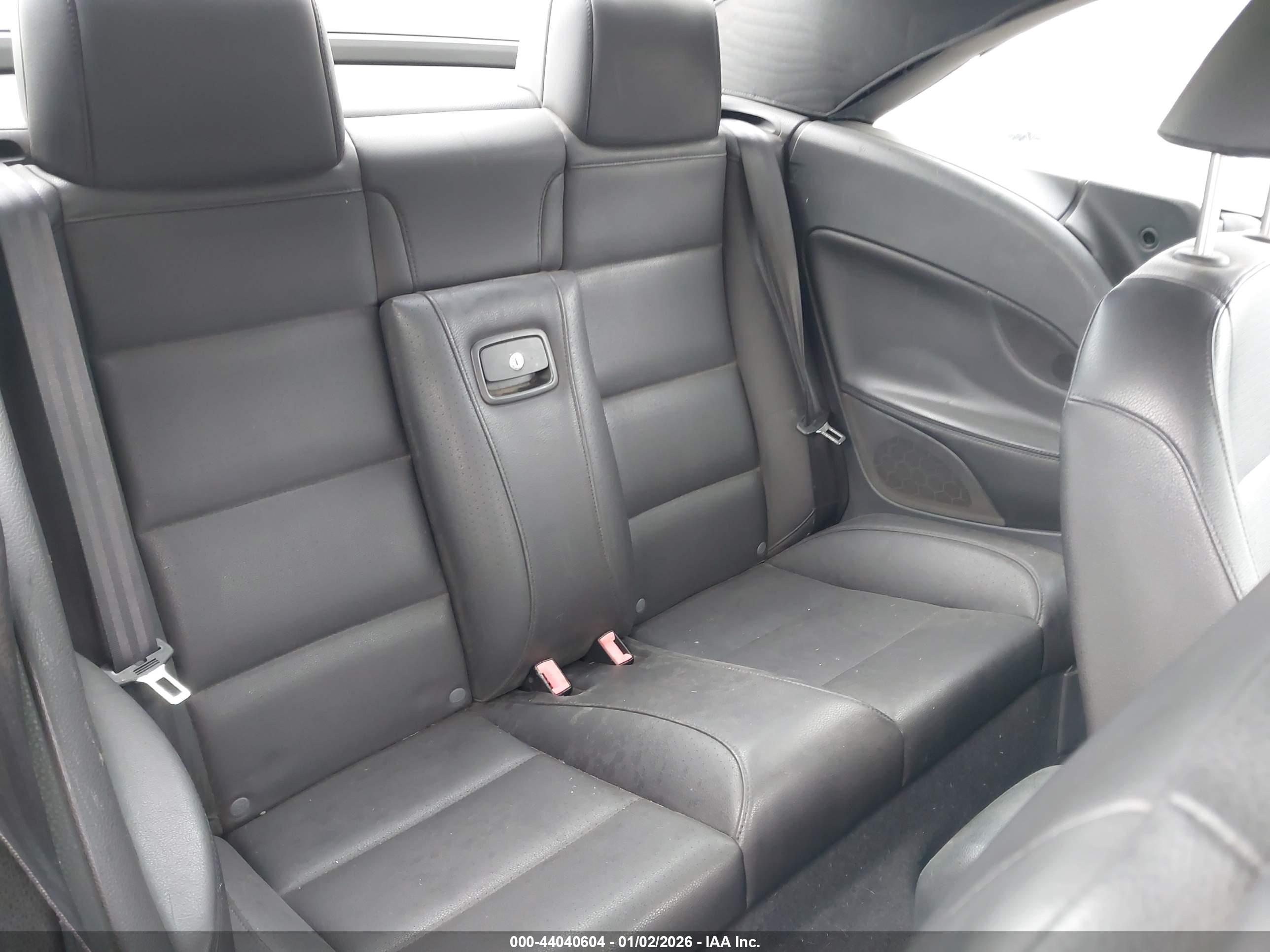 VOLKSWAGEN EOS image 8