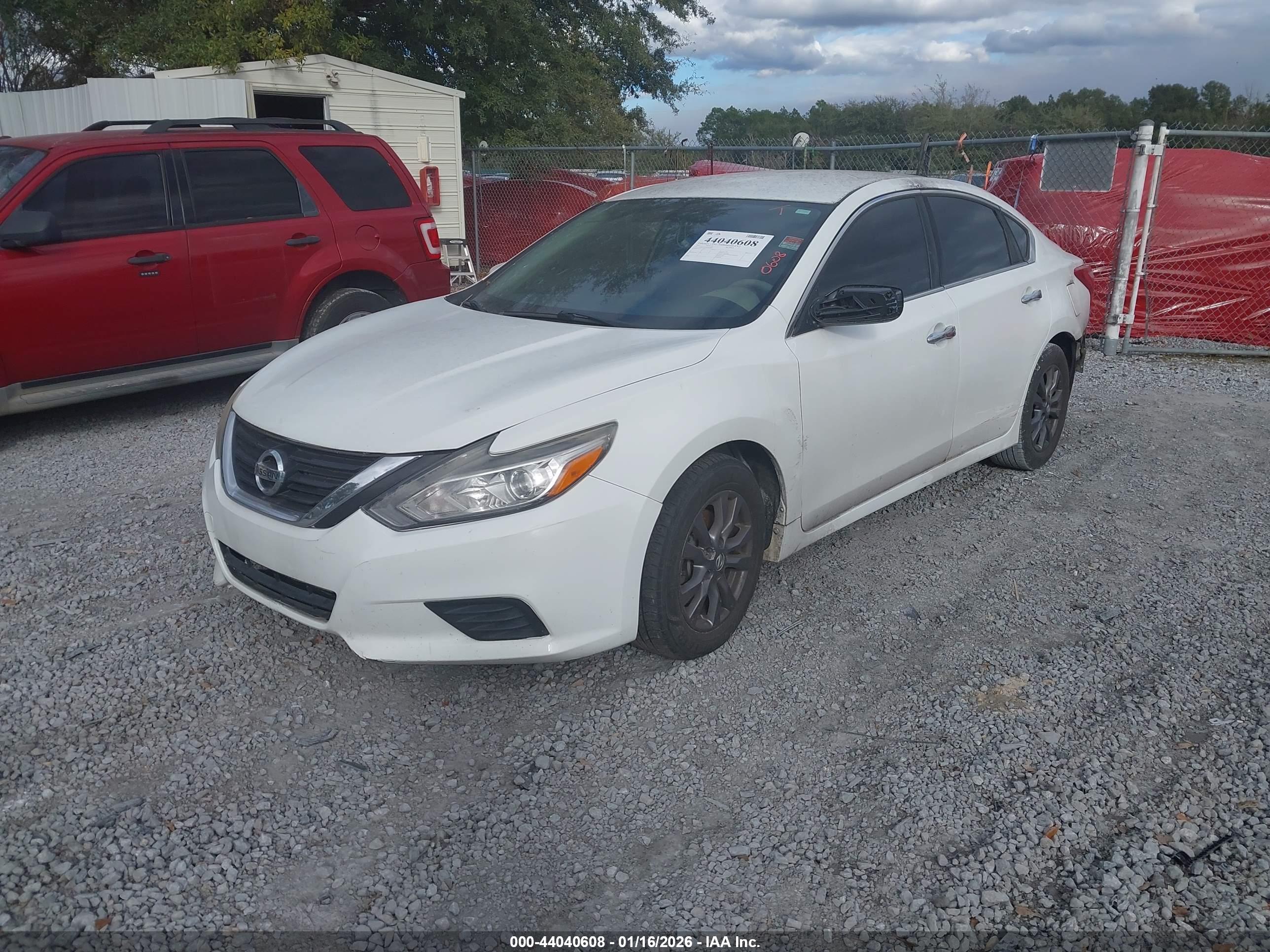 NISSAN ALTIMA image 2