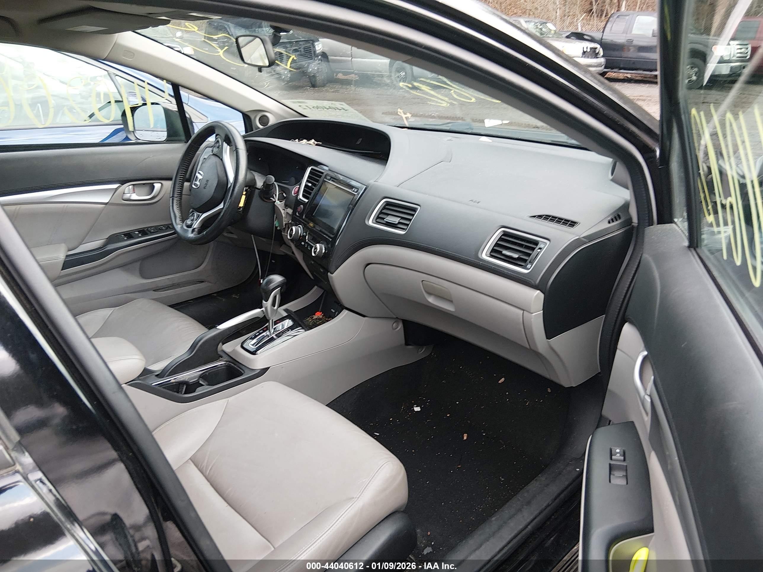 HONDA CIVIC image 5