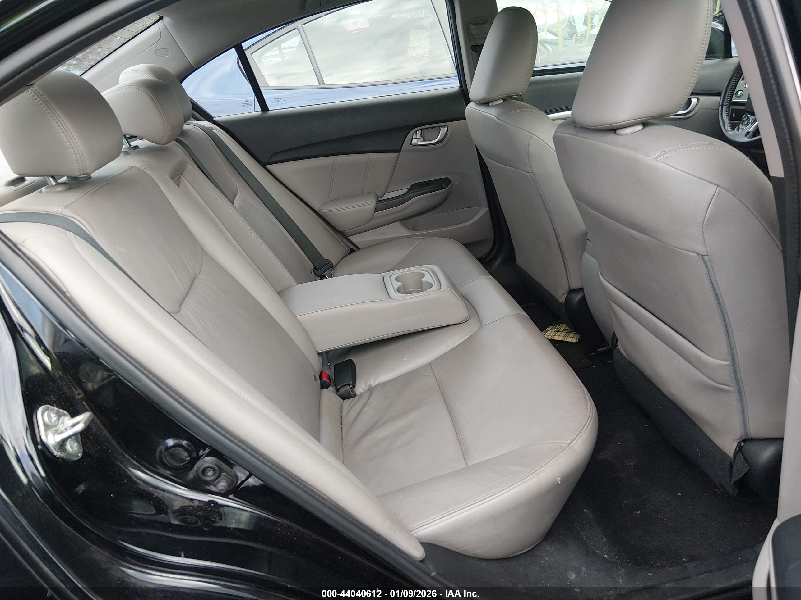 HONDA CIVIC image 8