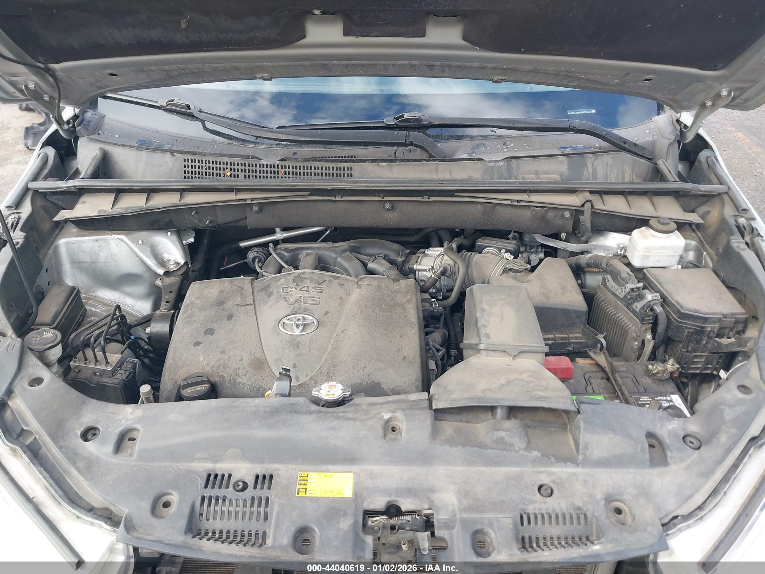 TOYOTA HIGHLANDER image 10