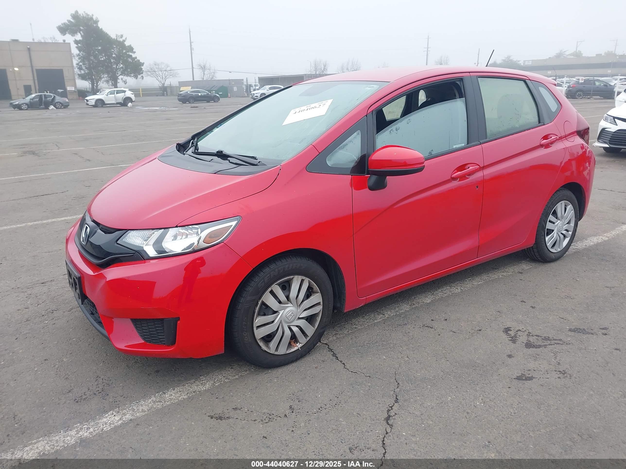 HONDA FIT image 2