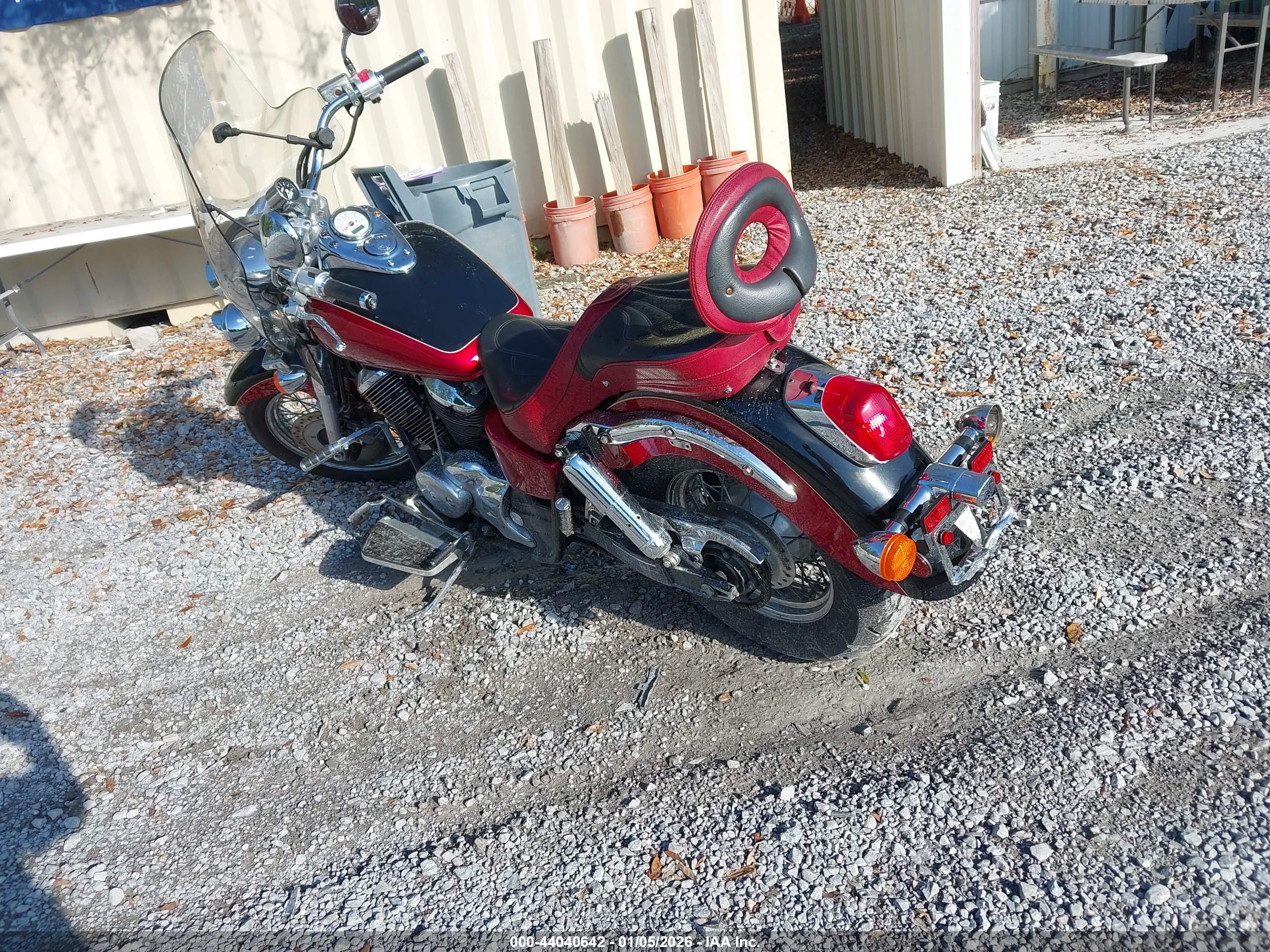 HONDA VT750 image 3