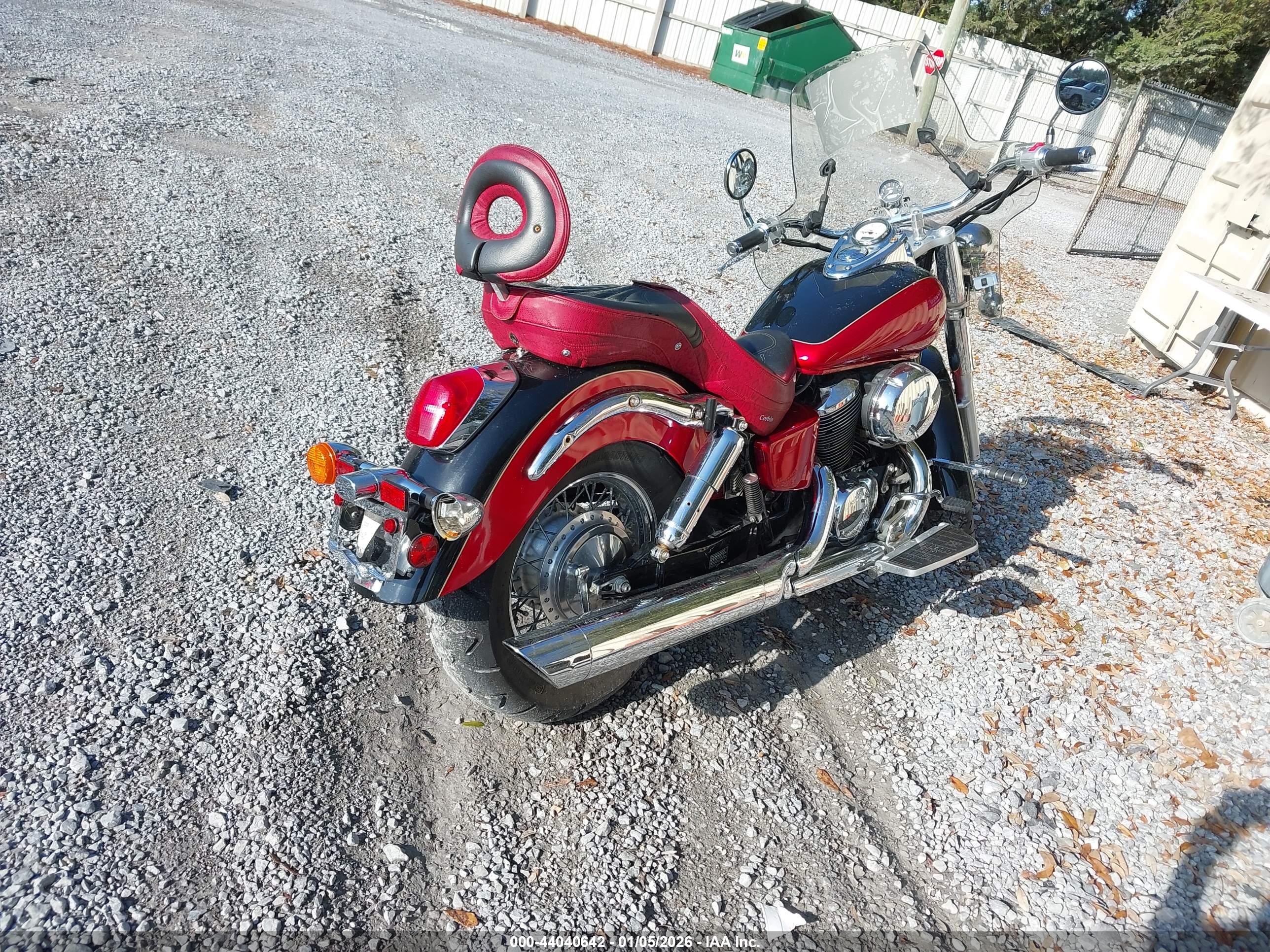 HONDA VT750 image 4