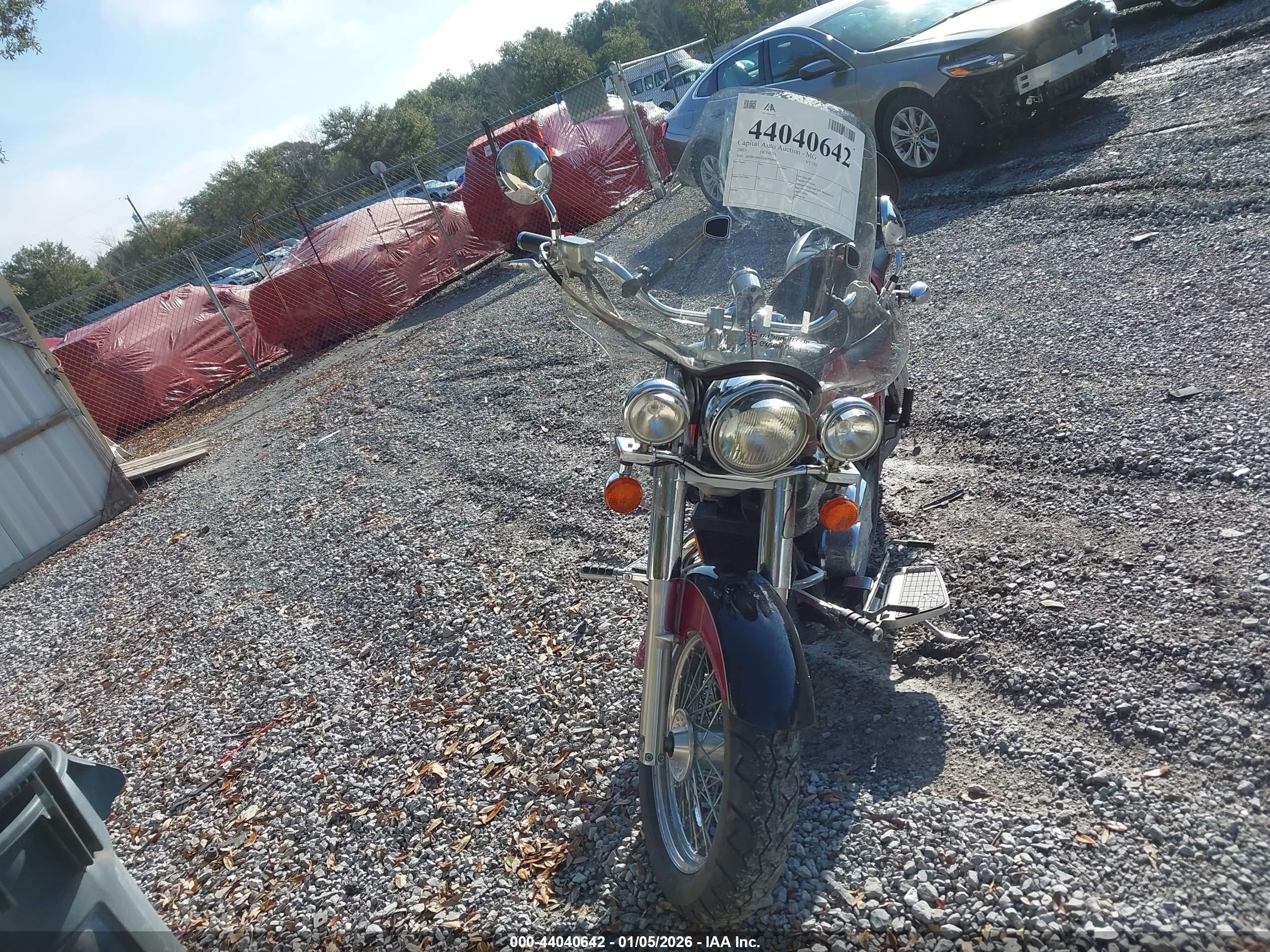 HONDA VT750 image 5