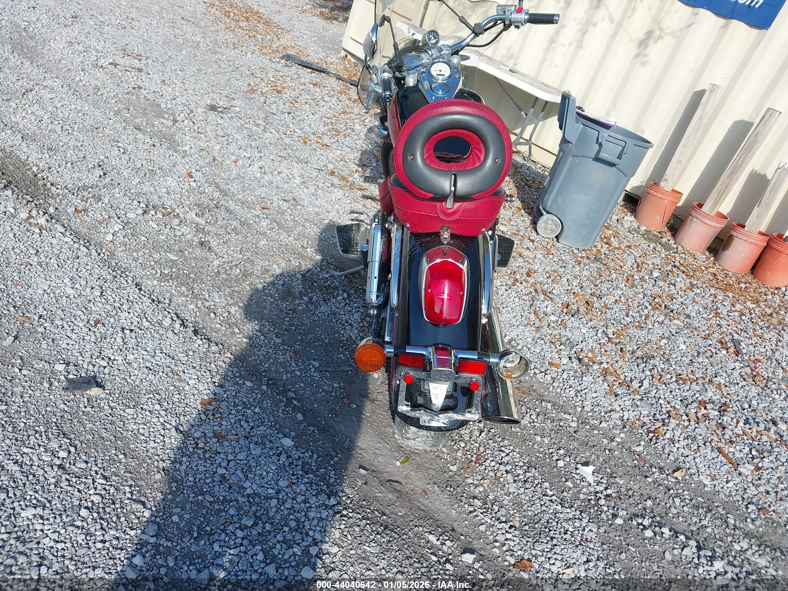 HONDA VT750 image 6