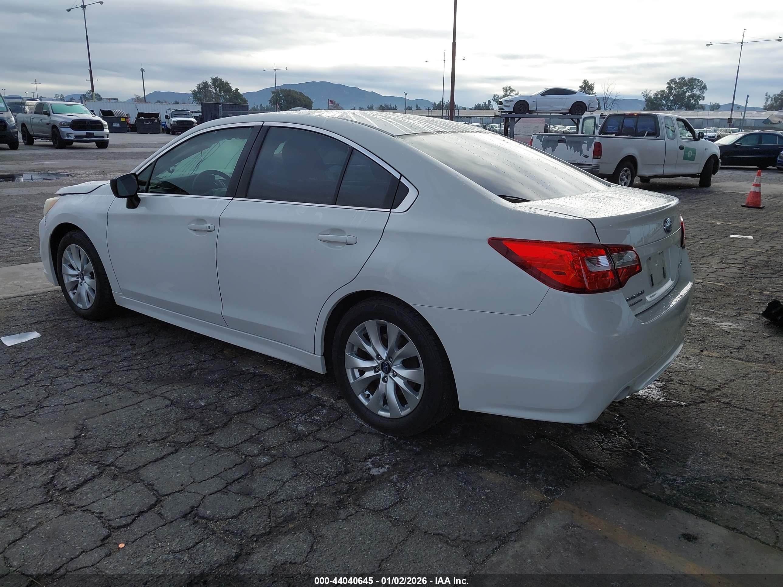 SUBARU LEGACY image 3