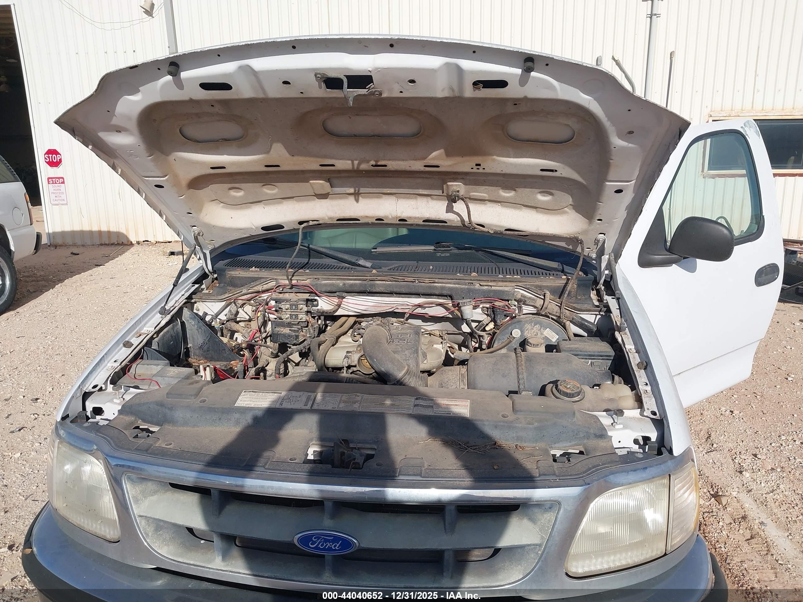FORD F-150 image 10