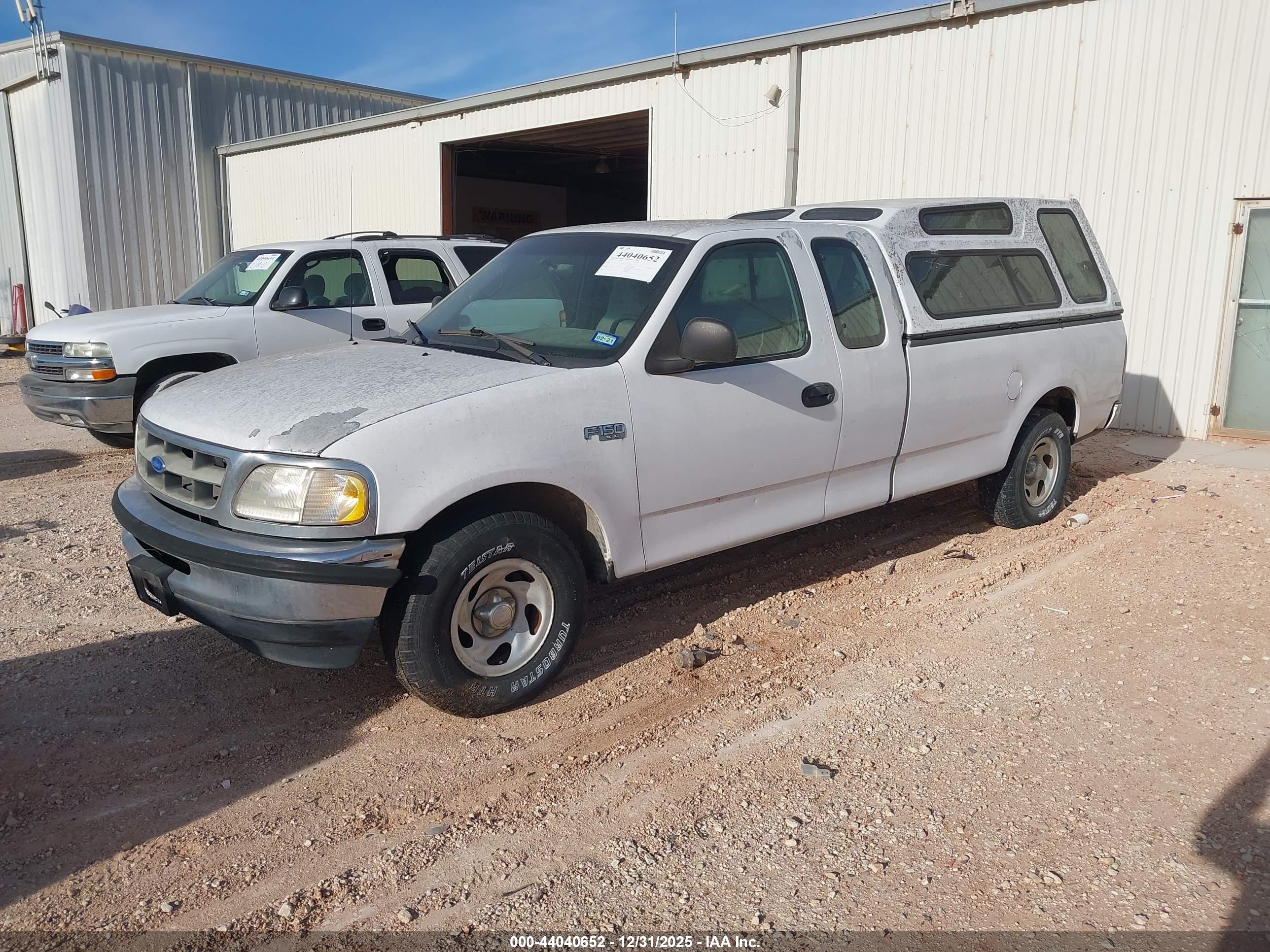 FORD F-150 image 2