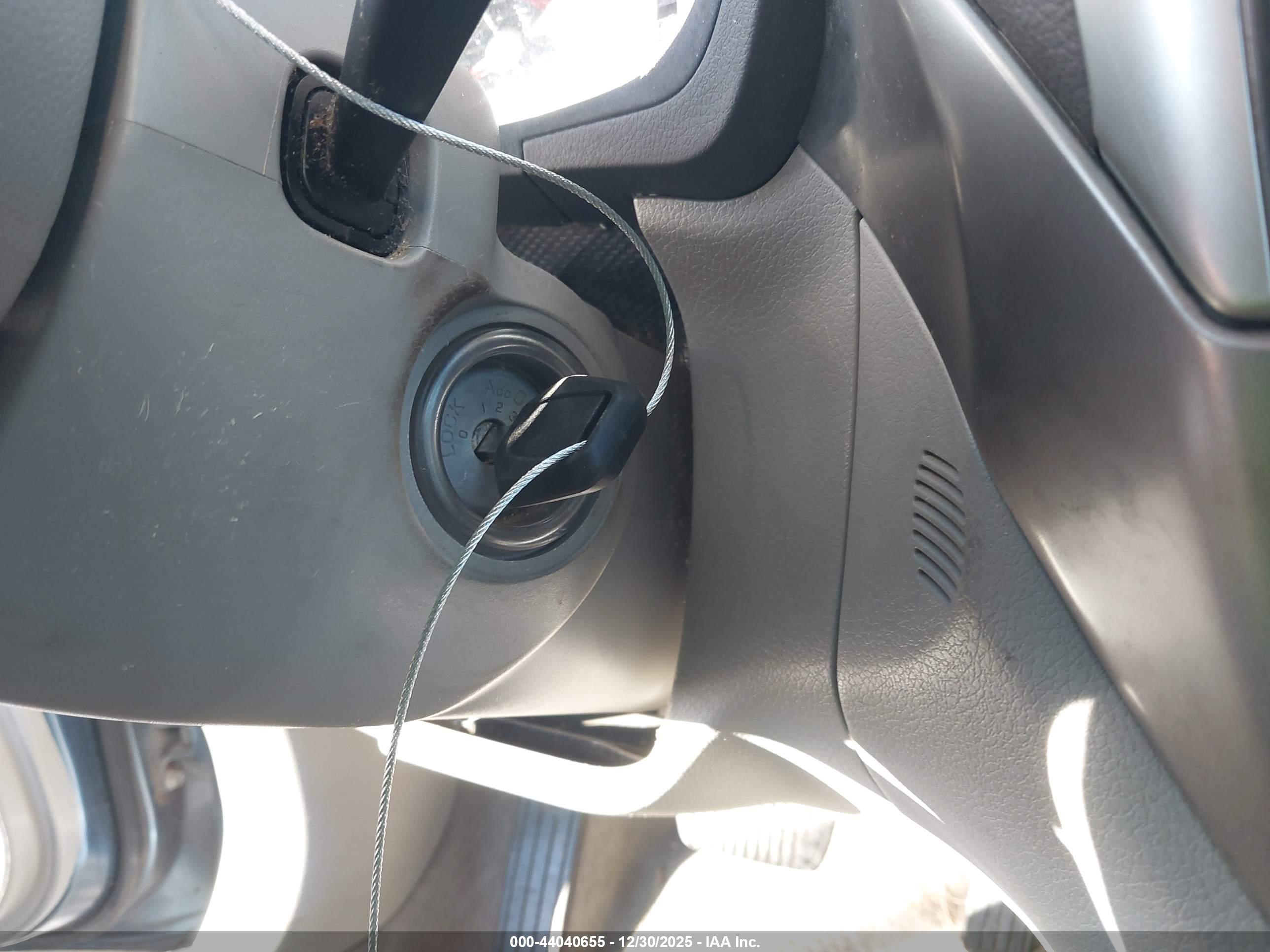 SUBARU FORESTER image 11