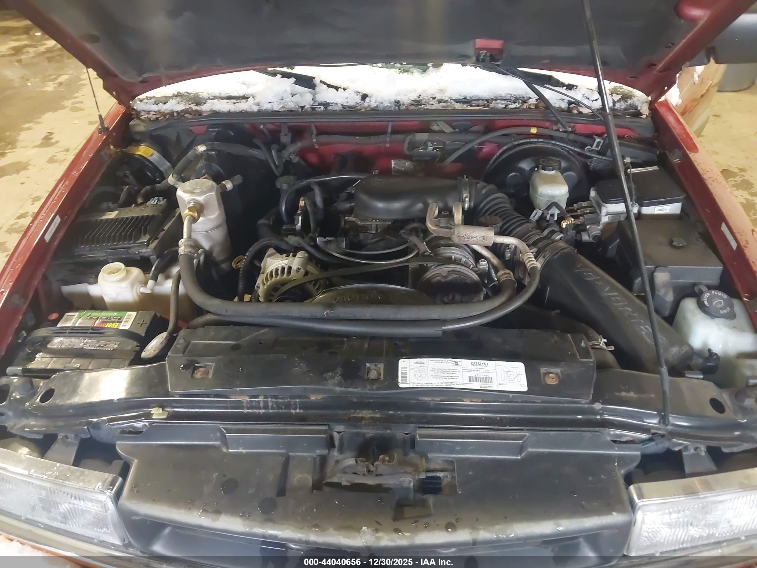 CHEVROLET S-10 image 10
