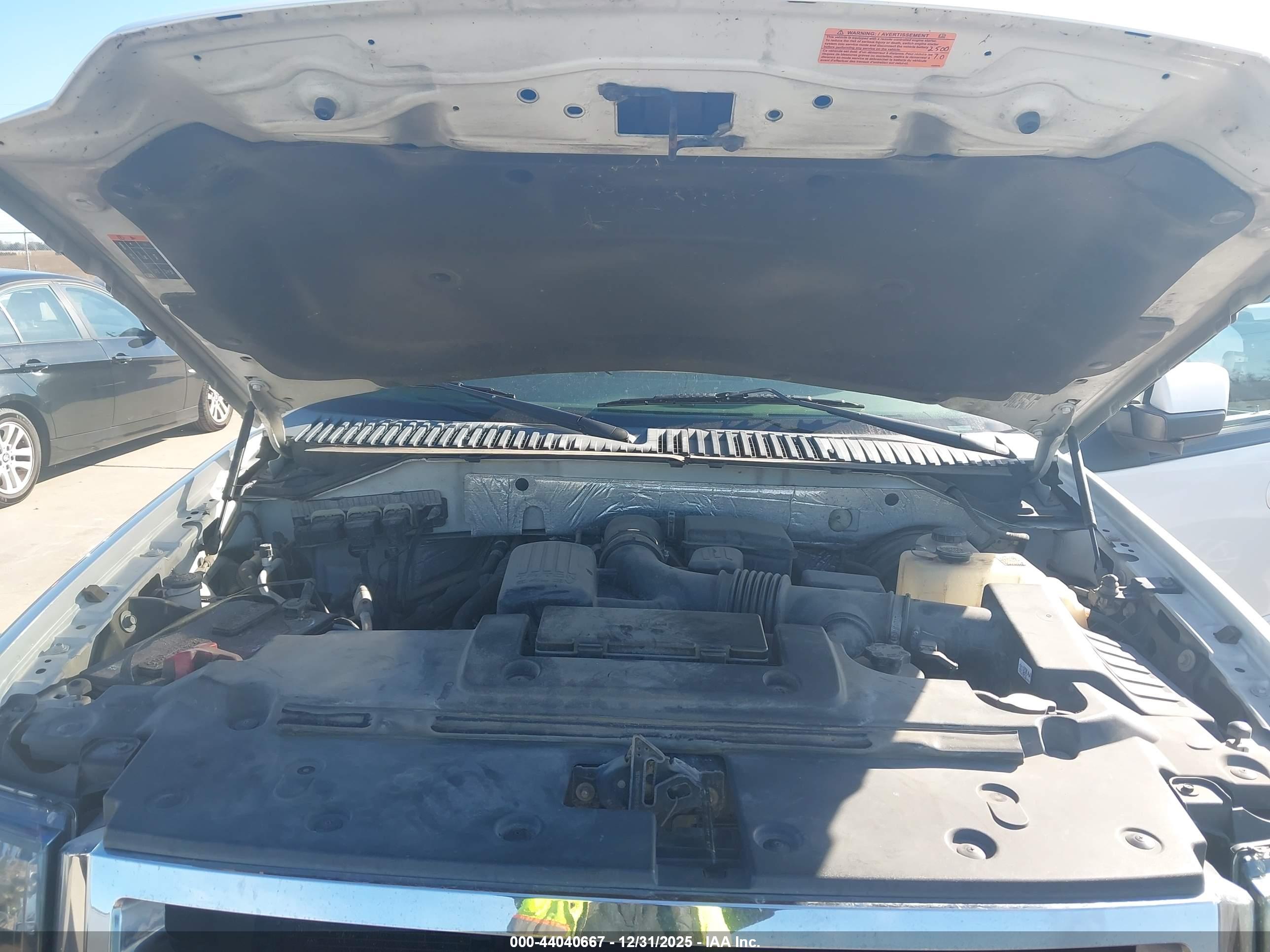 FORD EXPEDITION image 10
