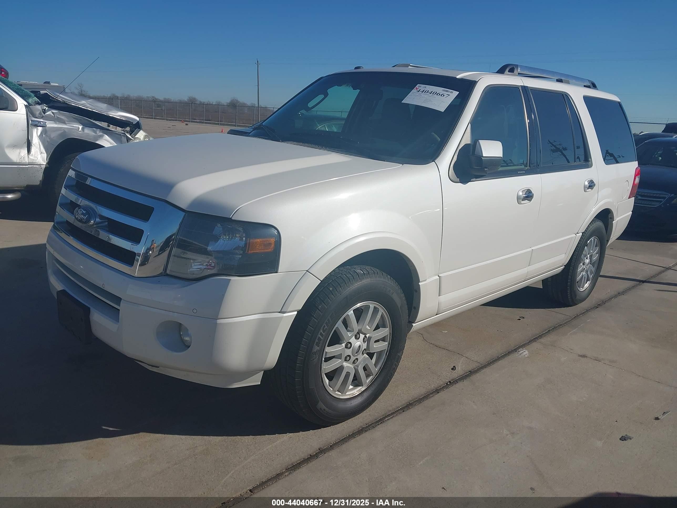 FORD EXPEDITION image 2