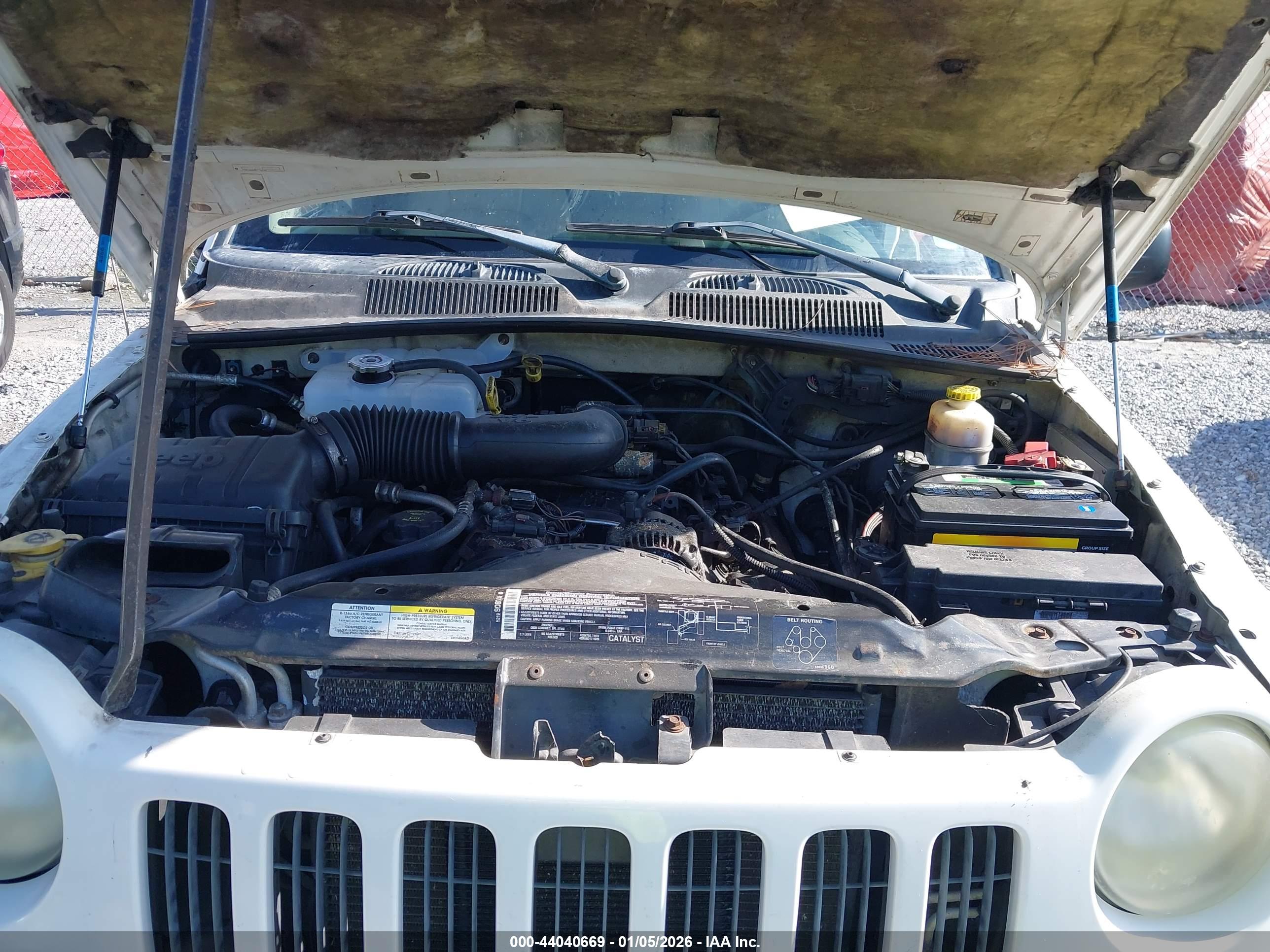 JEEP LIBERTY image 10