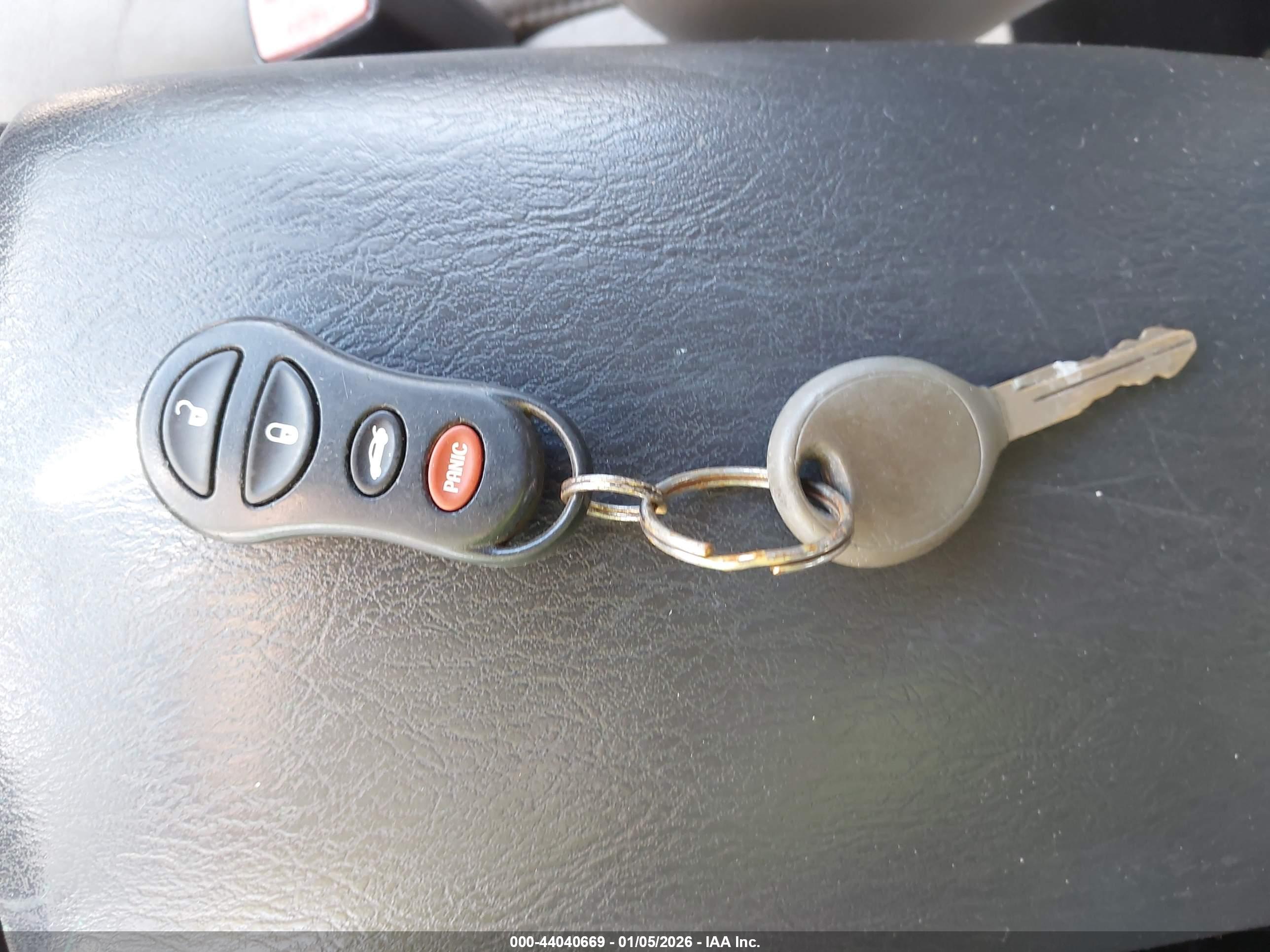 JEEP LIBERTY image 11