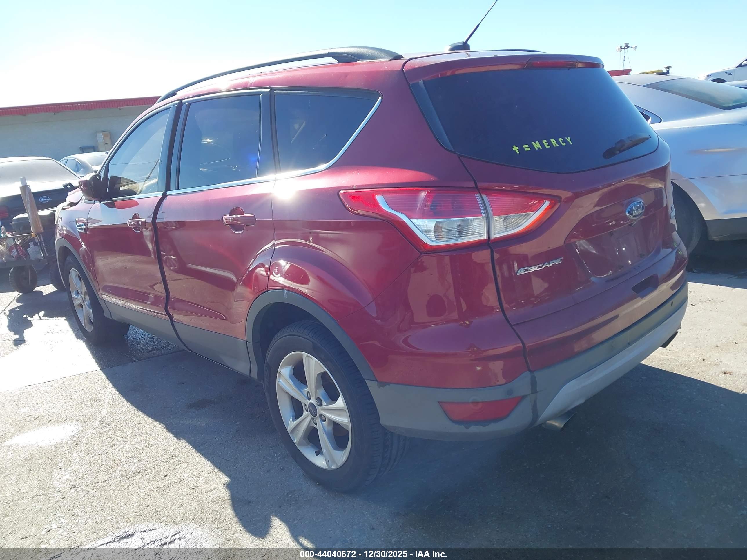 FORD ESCAPE image 3