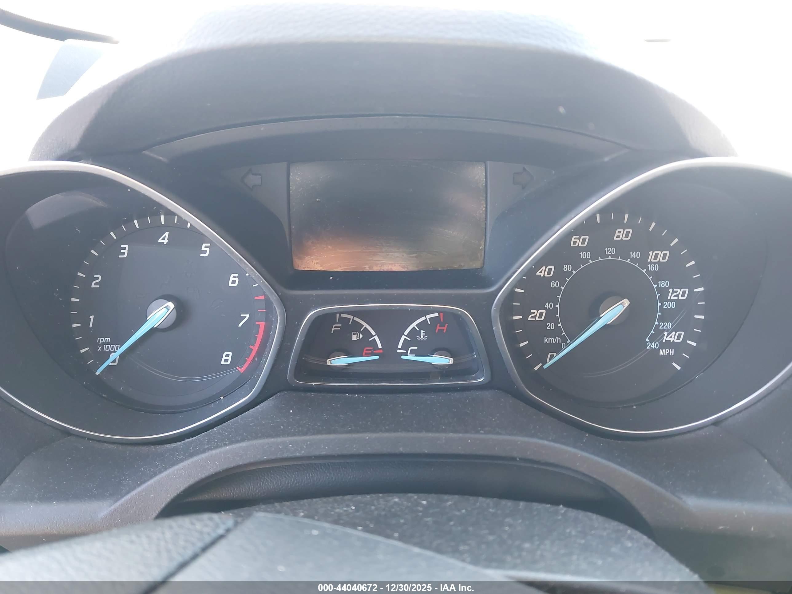 FORD ESCAPE image 7