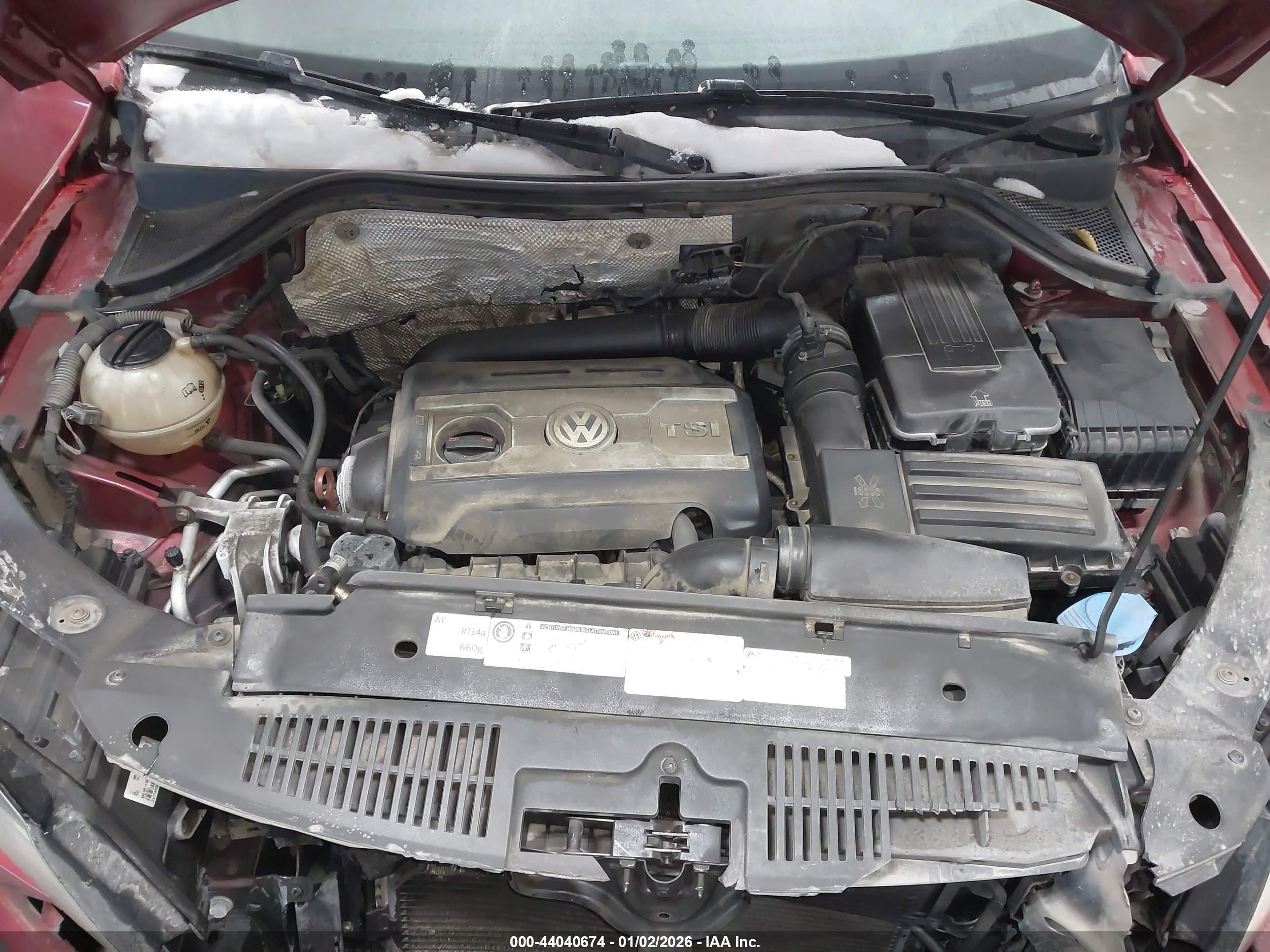 VOLKSWAGEN TIGUAN image 10
