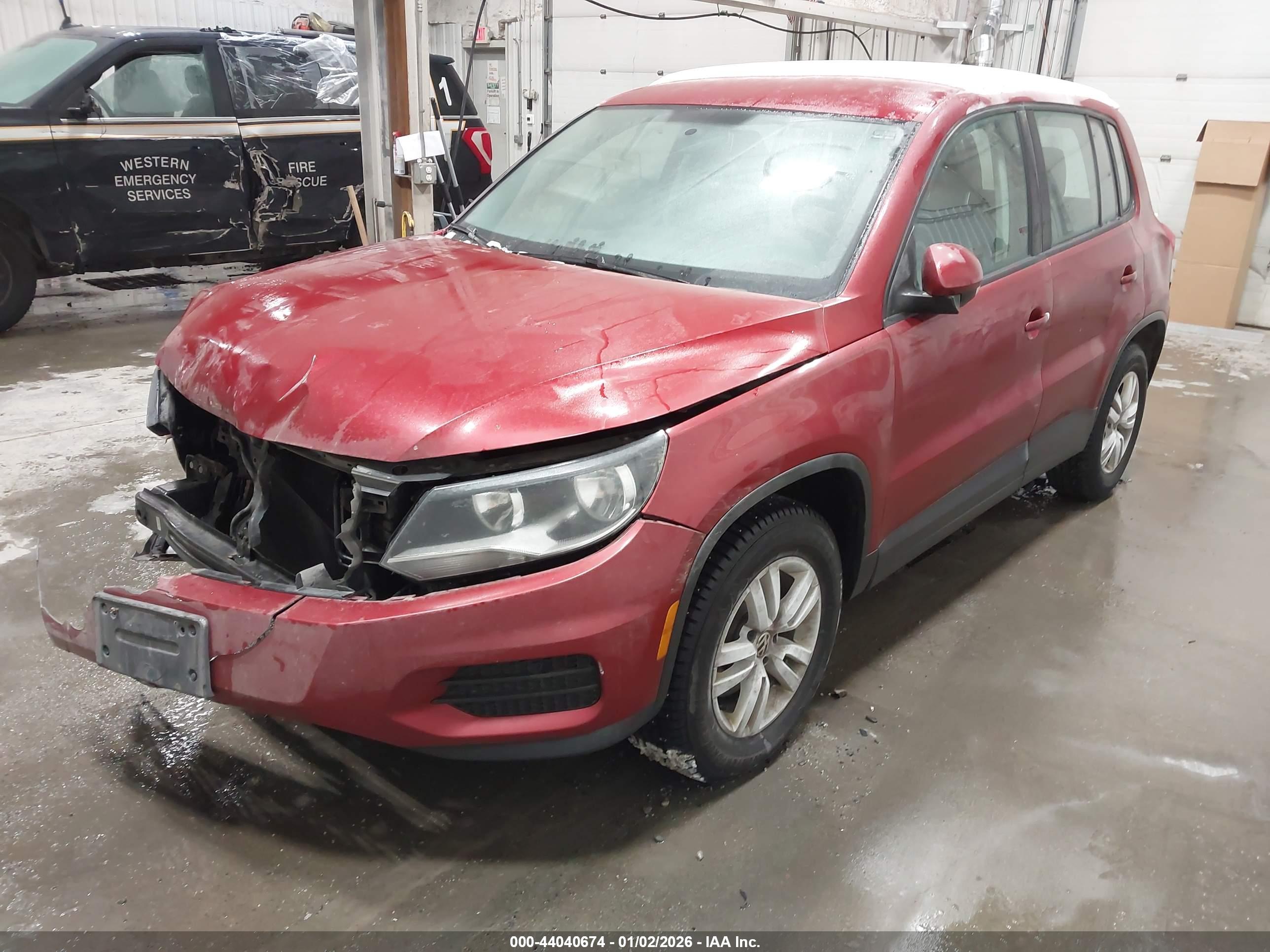 VOLKSWAGEN TIGUAN image 2