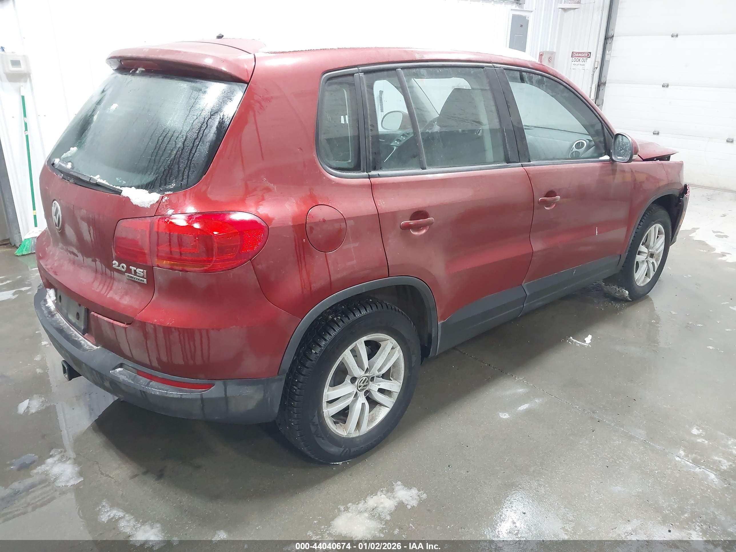 VOLKSWAGEN TIGUAN image 4