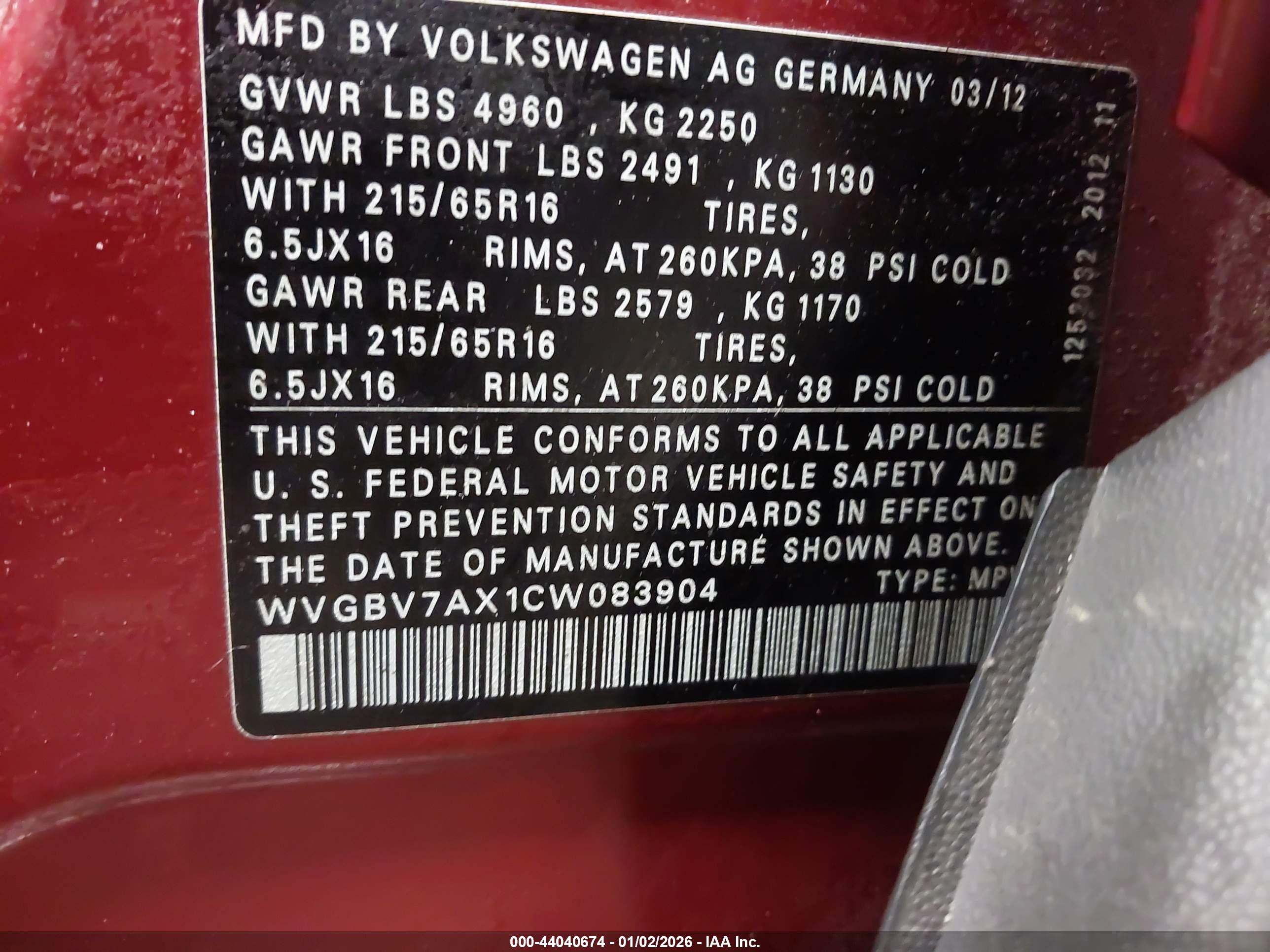 VOLKSWAGEN TIGUAN image 9