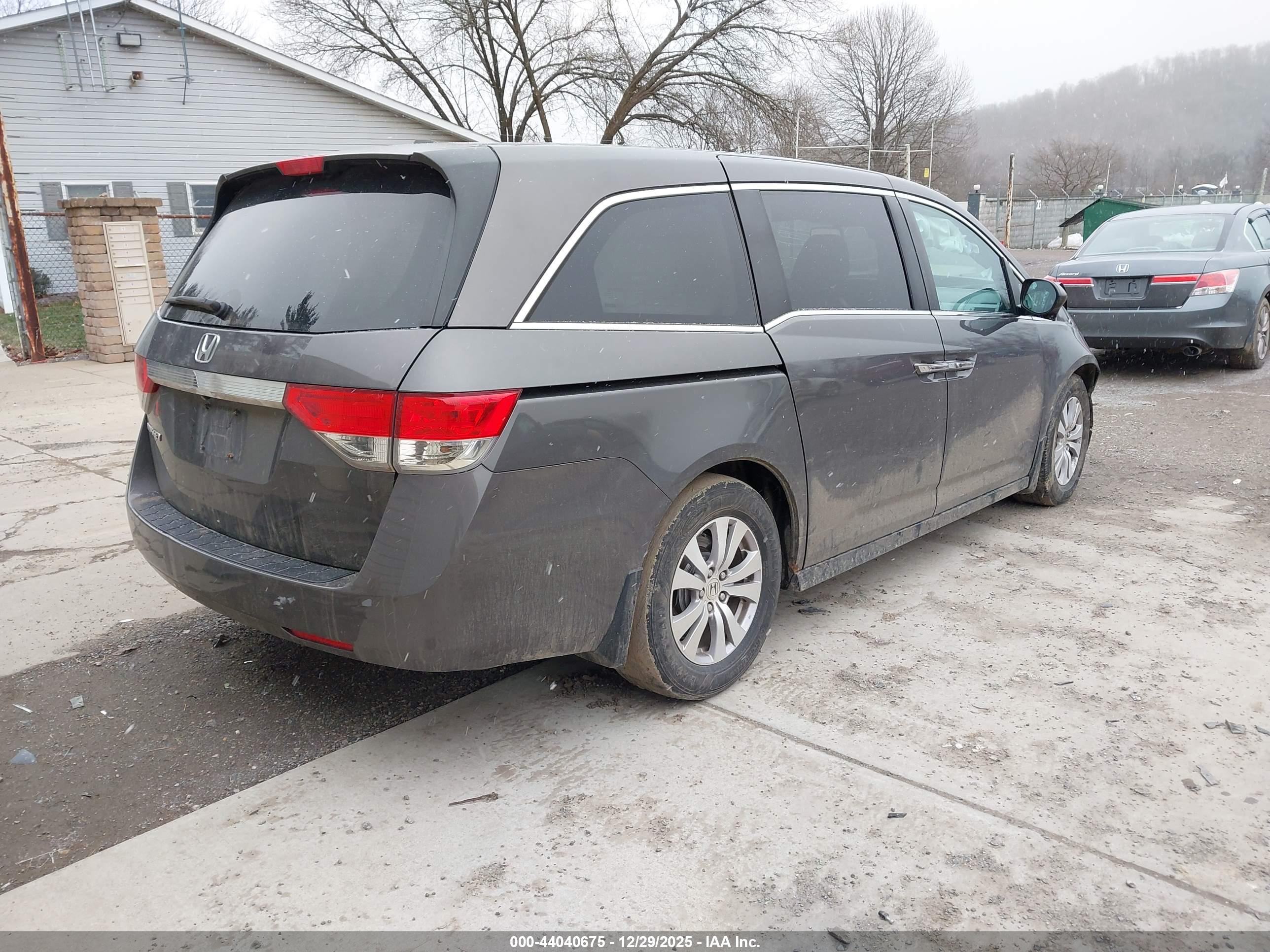 HONDA ODYSSEY image 4