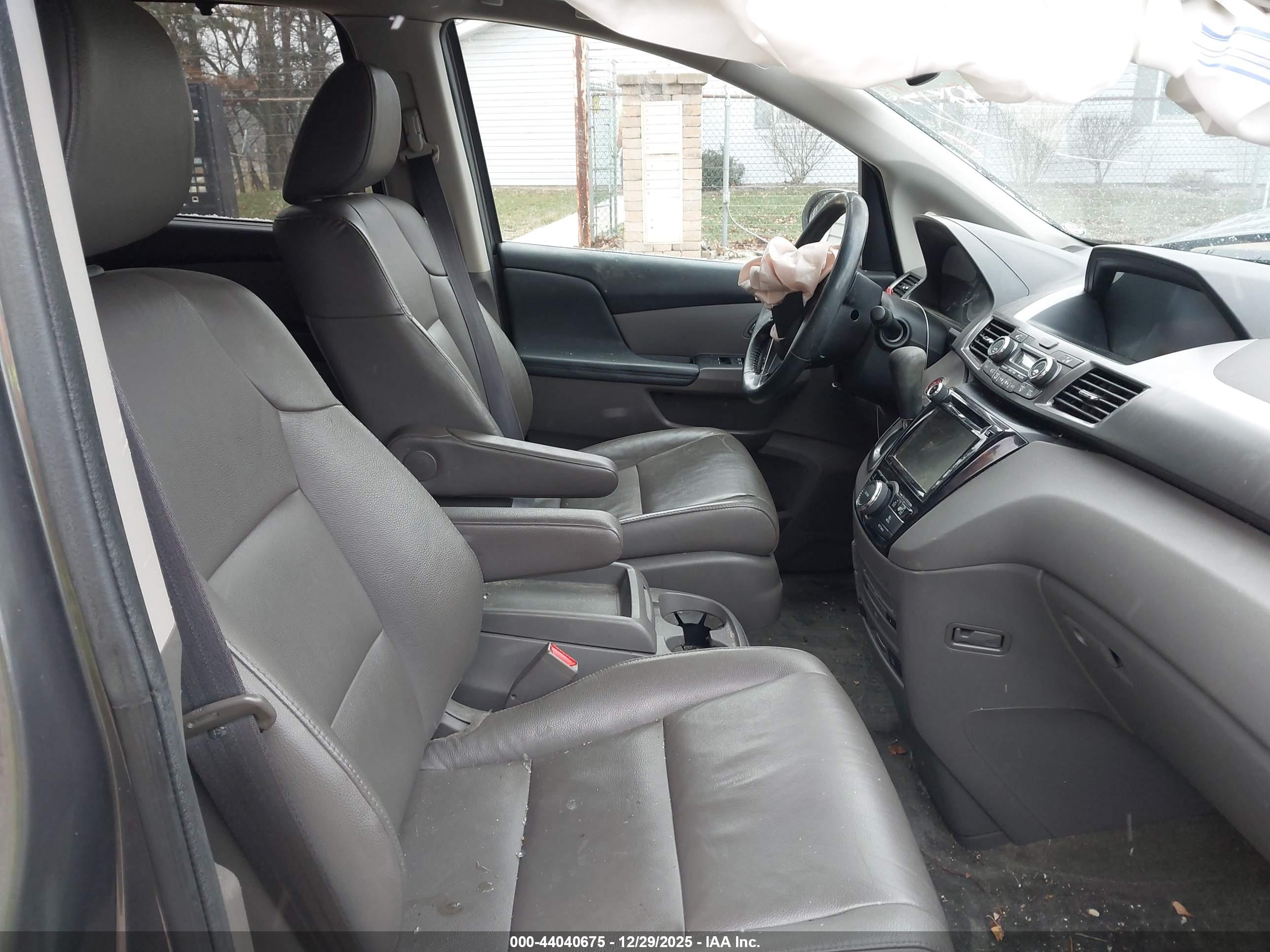 HONDA ODYSSEY image 5