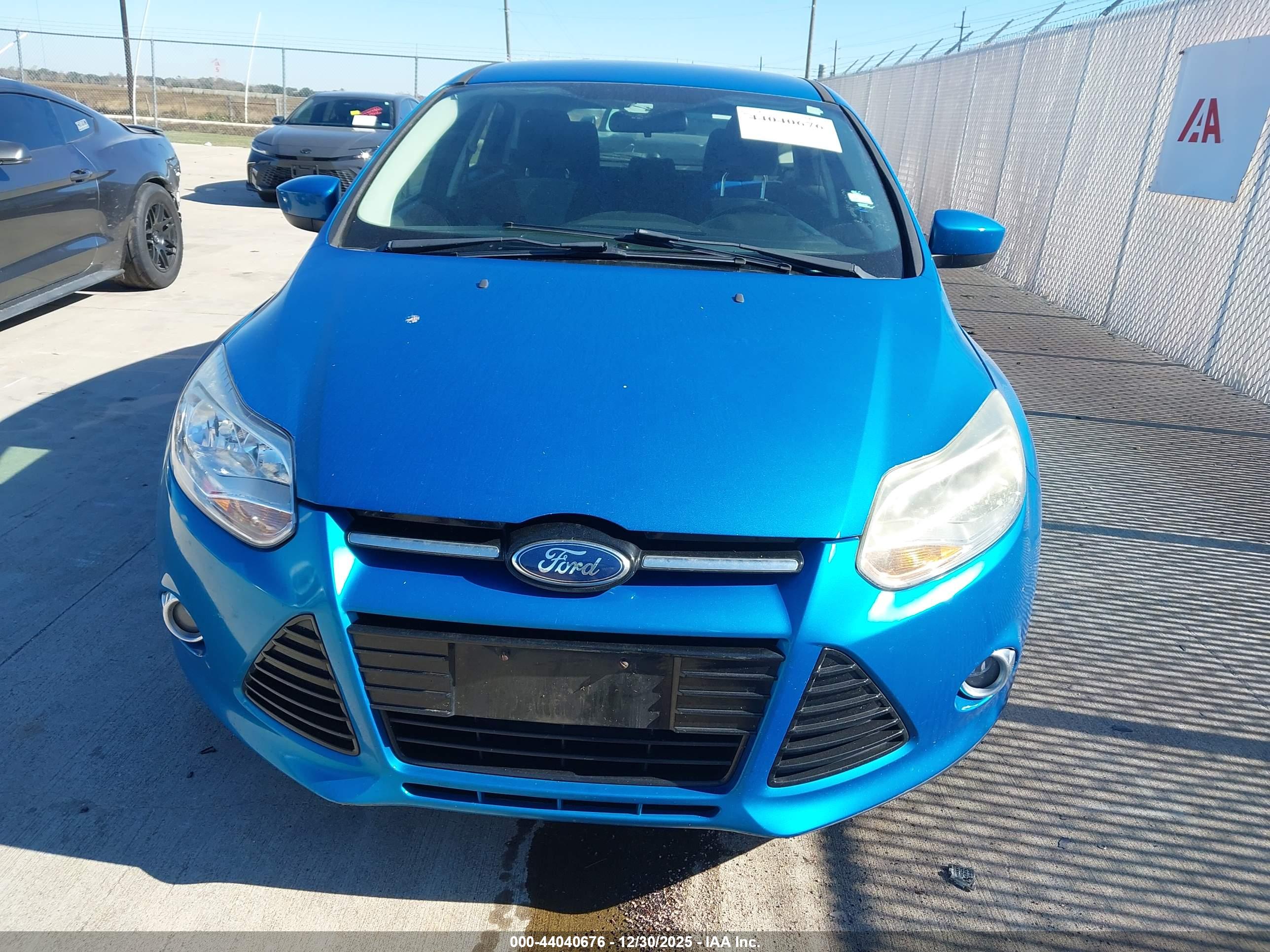 FORD FOCUS image 6