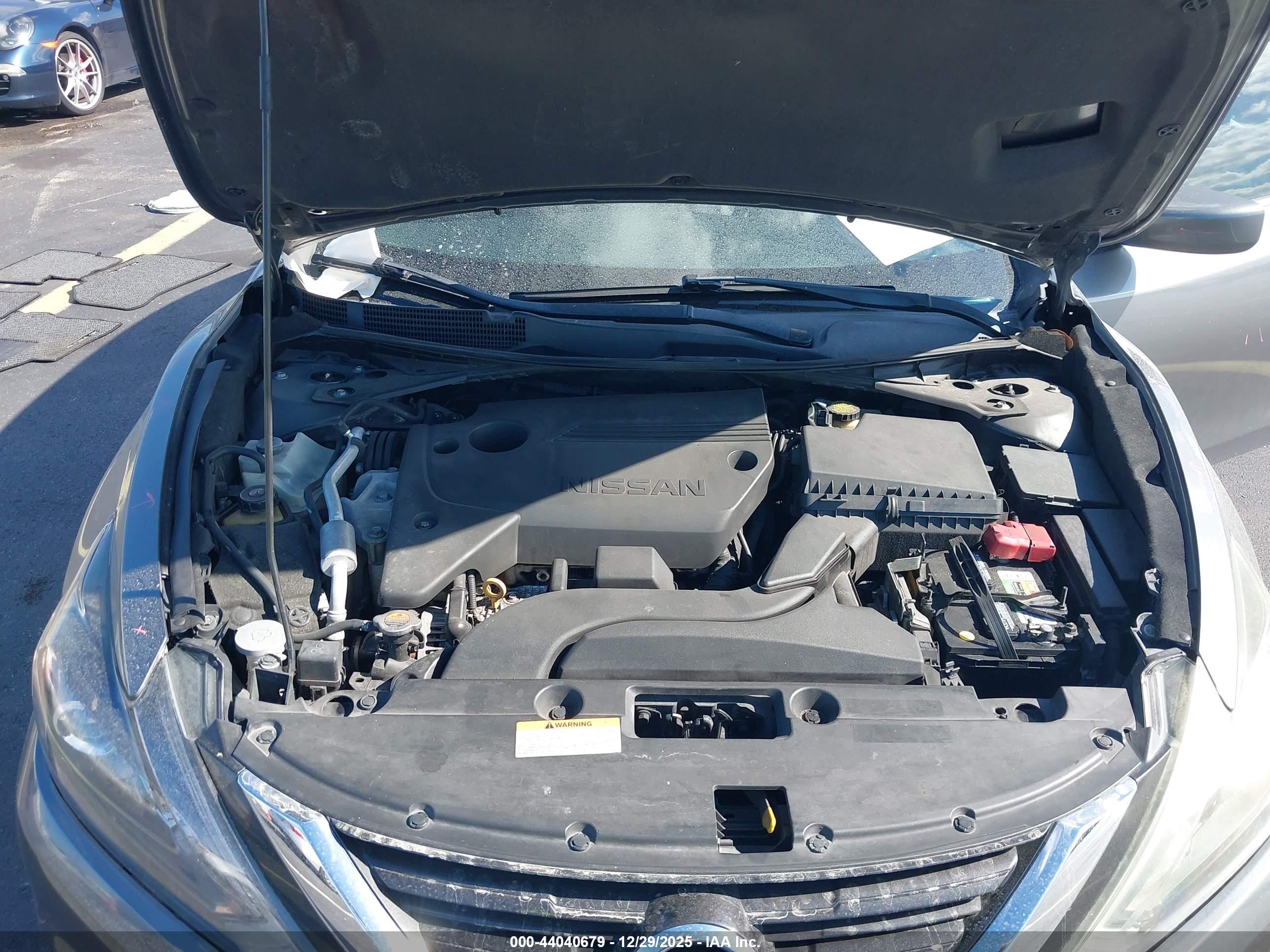 NISSAN ALTIMA image 10