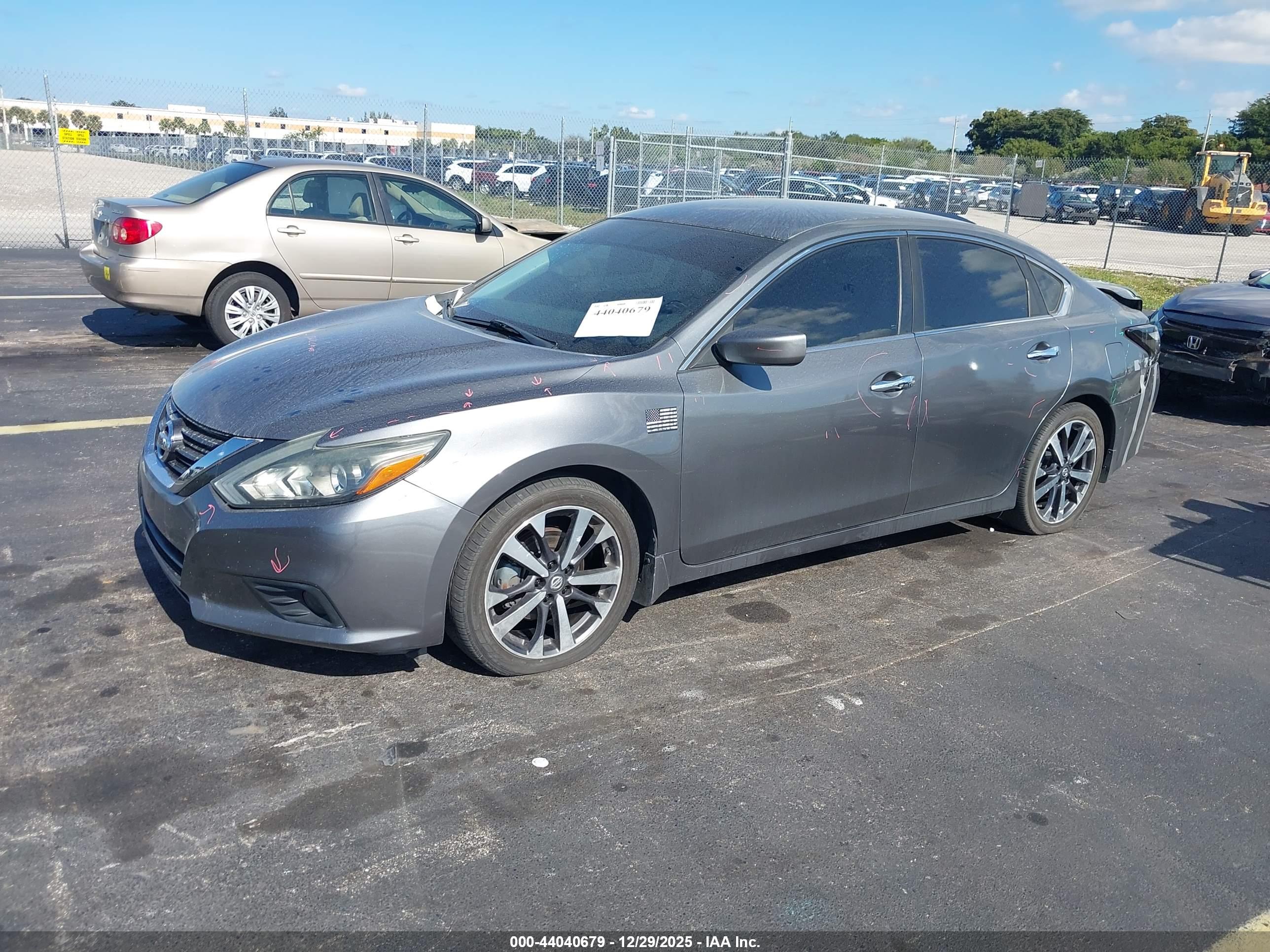 NISSAN ALTIMA image 2