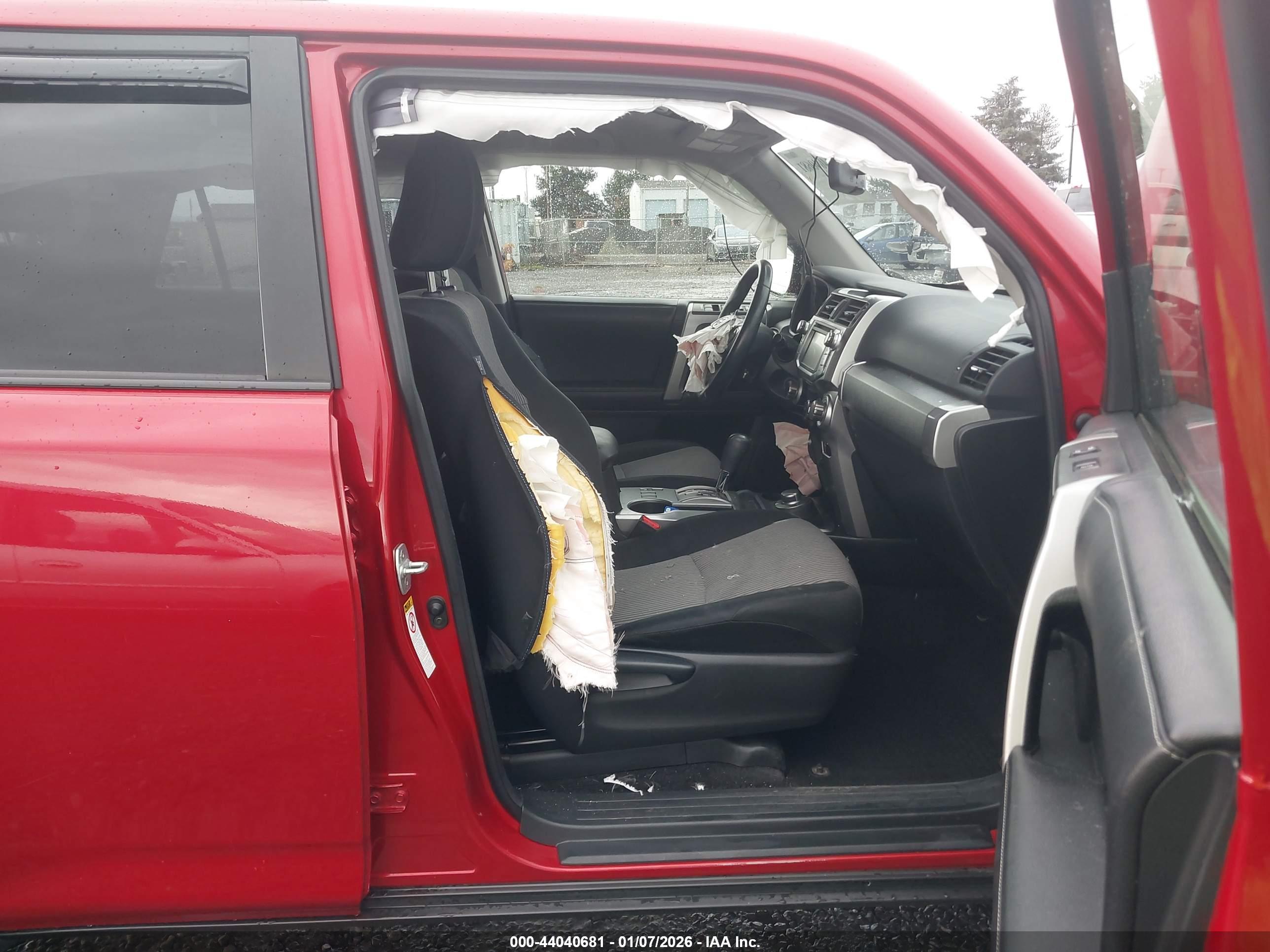 TOYOTA 4RUNNER image 5